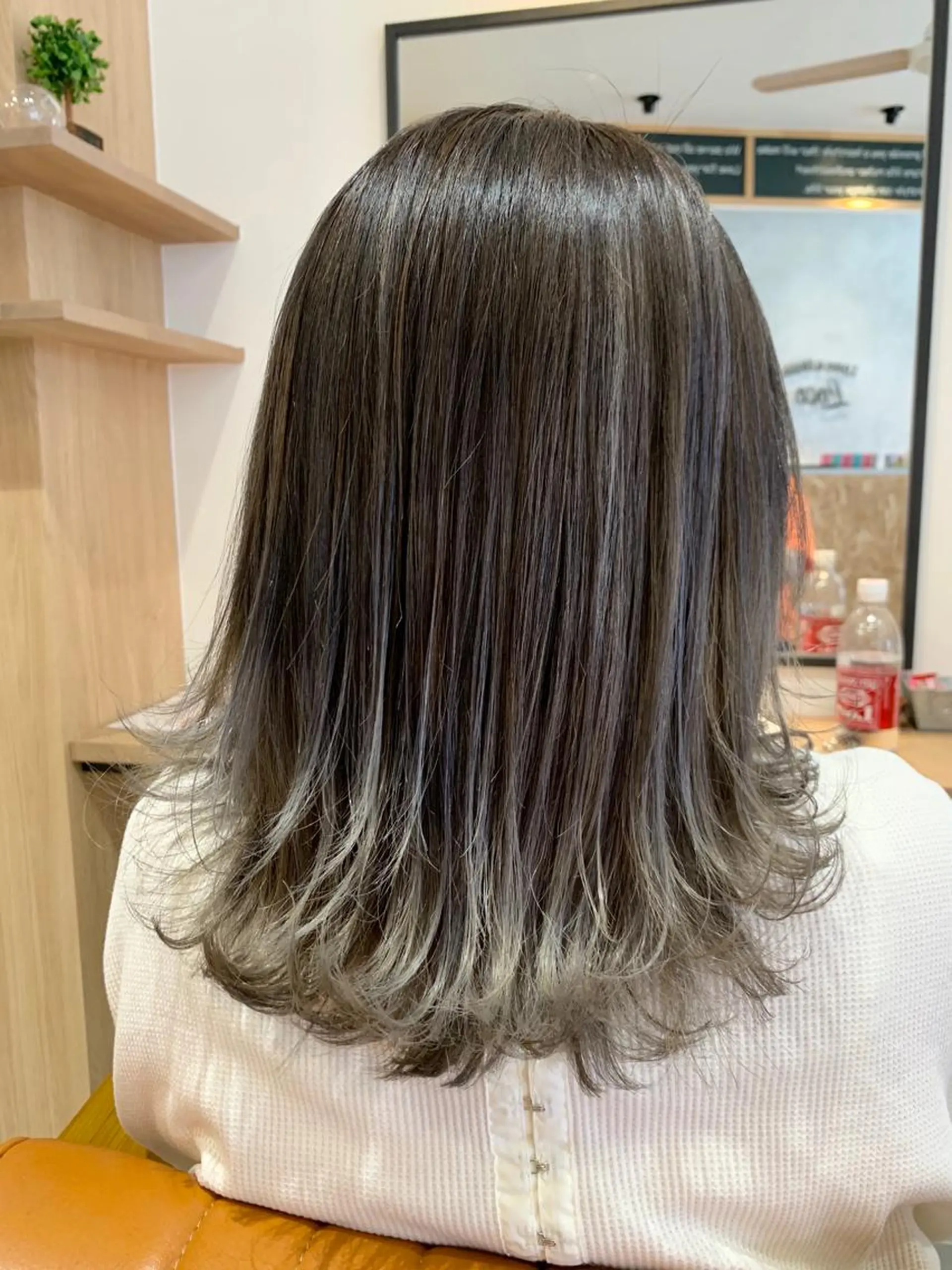 ミディアム カラー デザインカラー オーナースタイリスト 宗正淳志のヘアスタイル