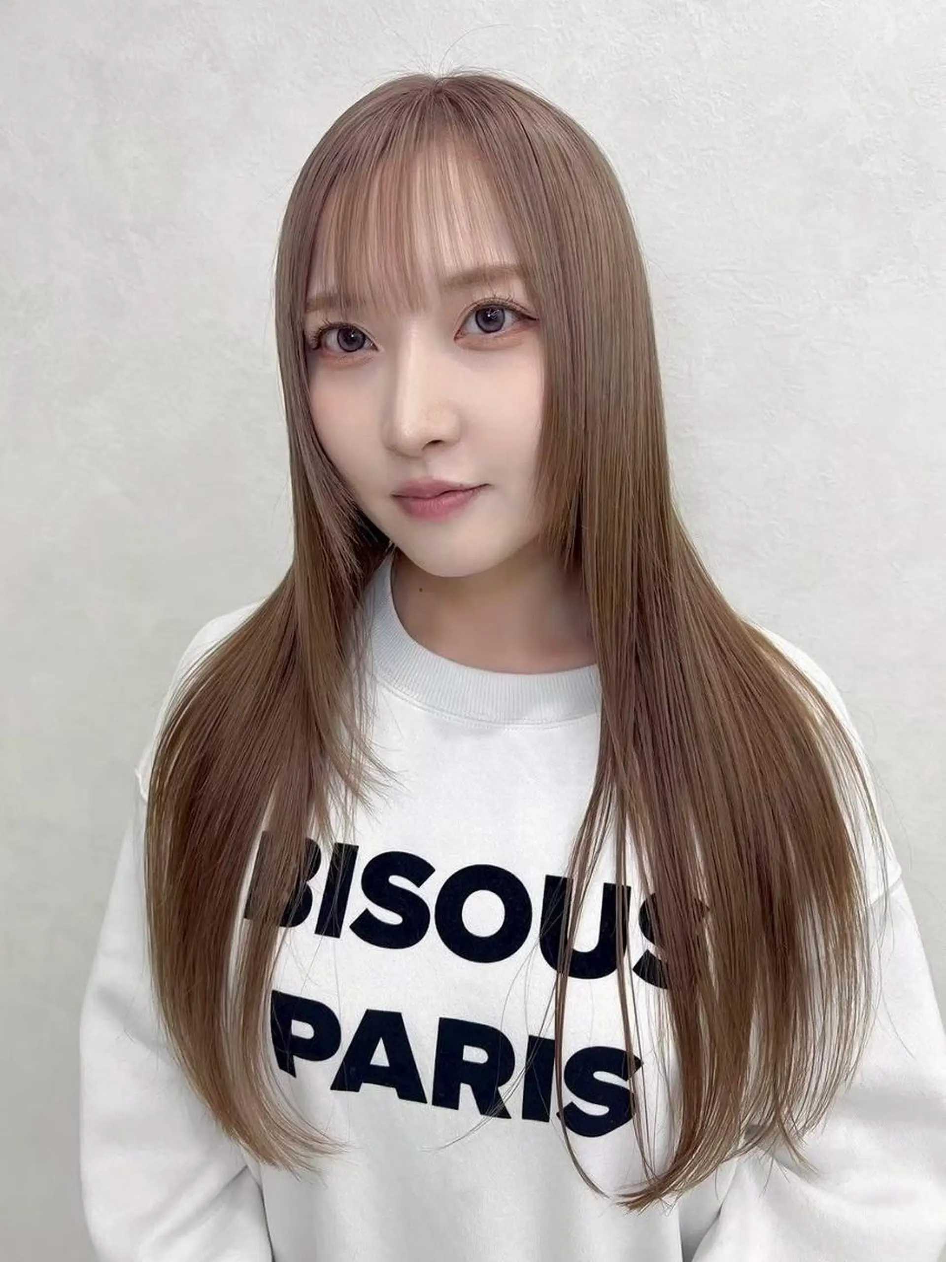 ロング カラー アディクシーカラー アッシュ バレイヤージュ ベージュカラー ブルーカラー カット ヘアカラー トリートメント 髪質改善ストレート髪 質改善カラー特化中崎のヘアスタイル