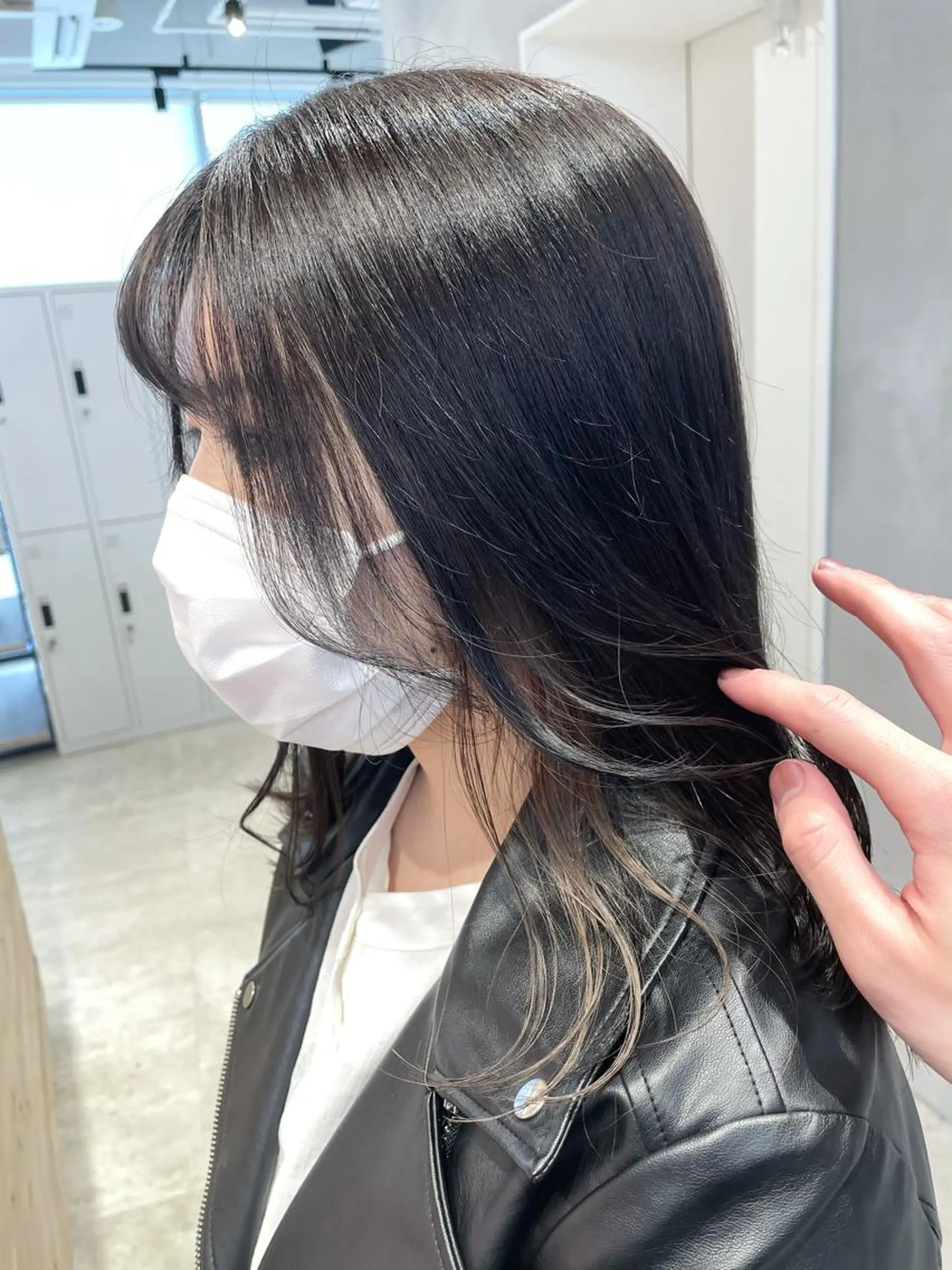 セミロング カラー ブロンド×ハイトーン ／遠藤将太のヘアスタイル