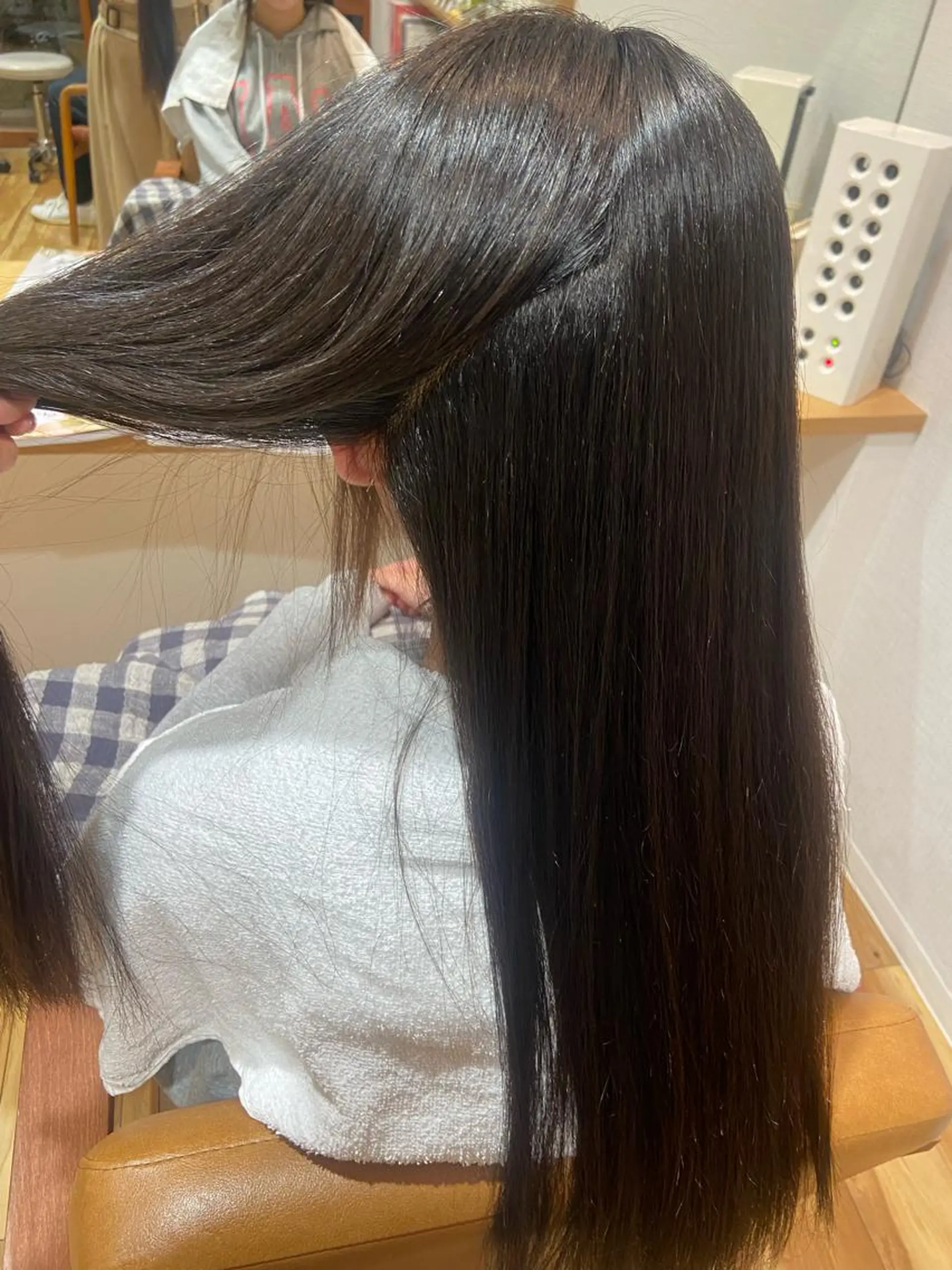 ロング 高松 莉璃のヘアスタイル