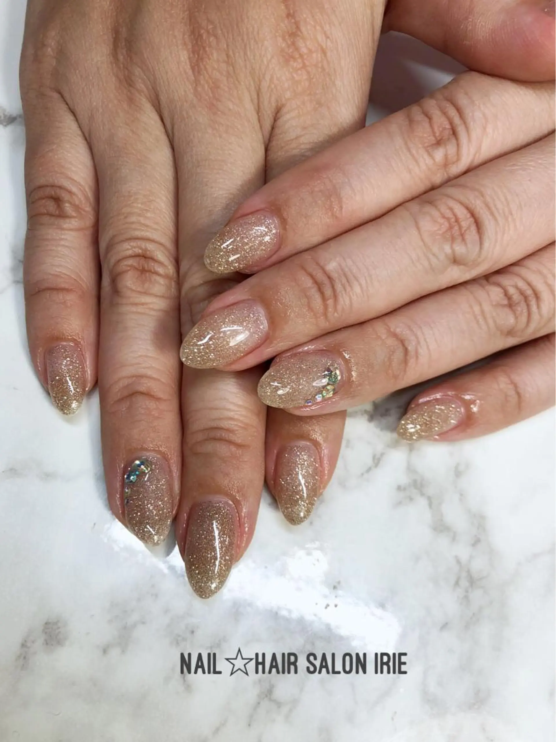 ネイル ハンドネイル ハンドケア Hair salon Irie所属・與儀 知佳のネイルデザイン