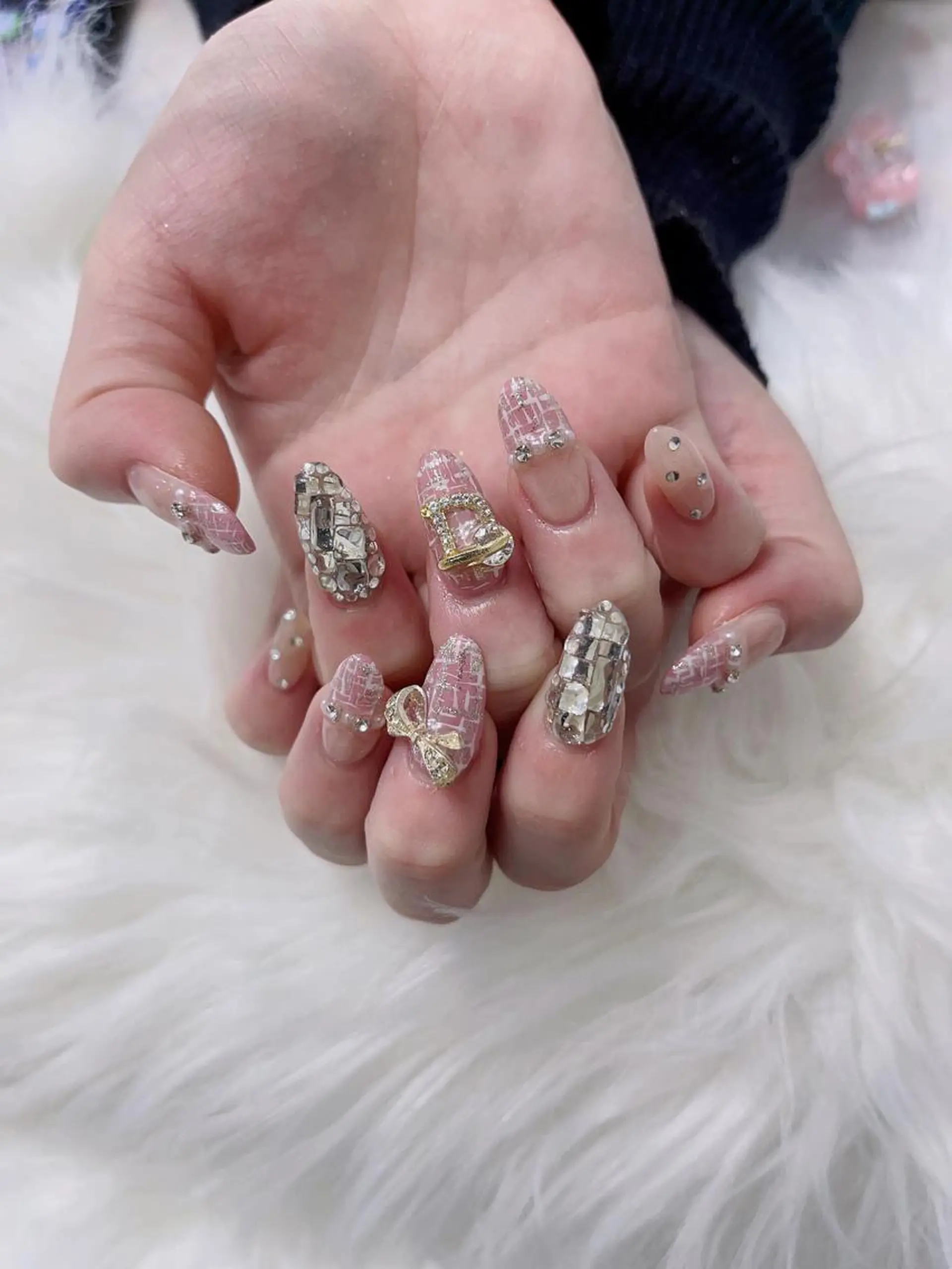 ネイル 菲菲ネイルサロン所属・FF フィフィネイルサロンのネイルデザイン