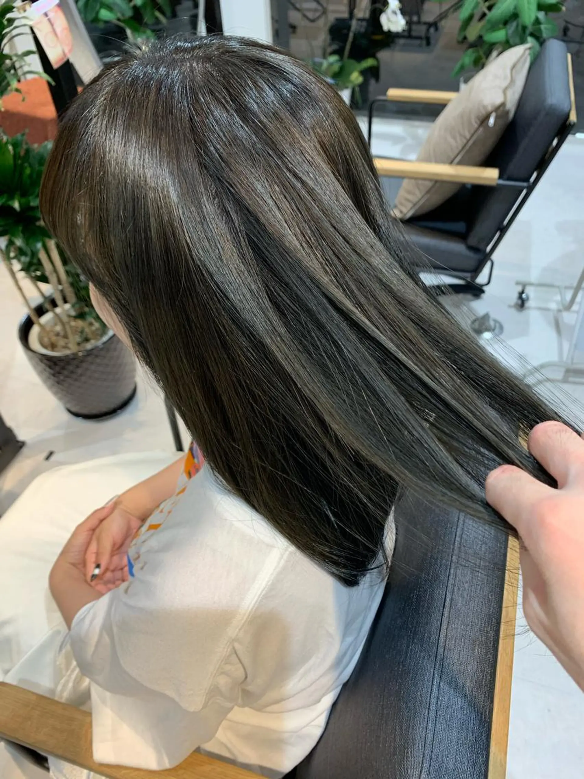 セミロング カラー 高尾亮輔/ ボブ特化美容師のヘアスタイル