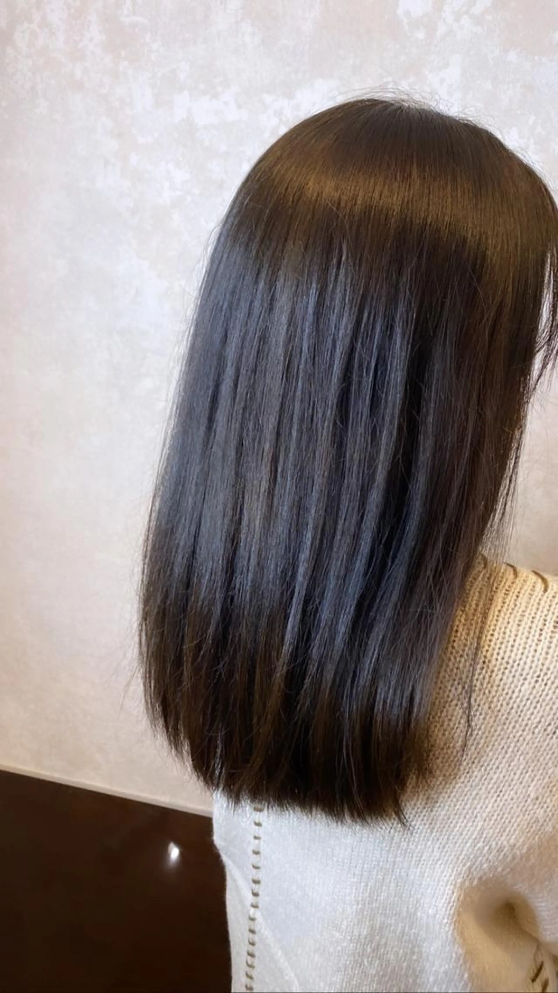 ロング カラー アッシュ ベージュカラー 黒髪 ブリーチ ブルーカラー CIEL天六店 三上春のヘアスタイル