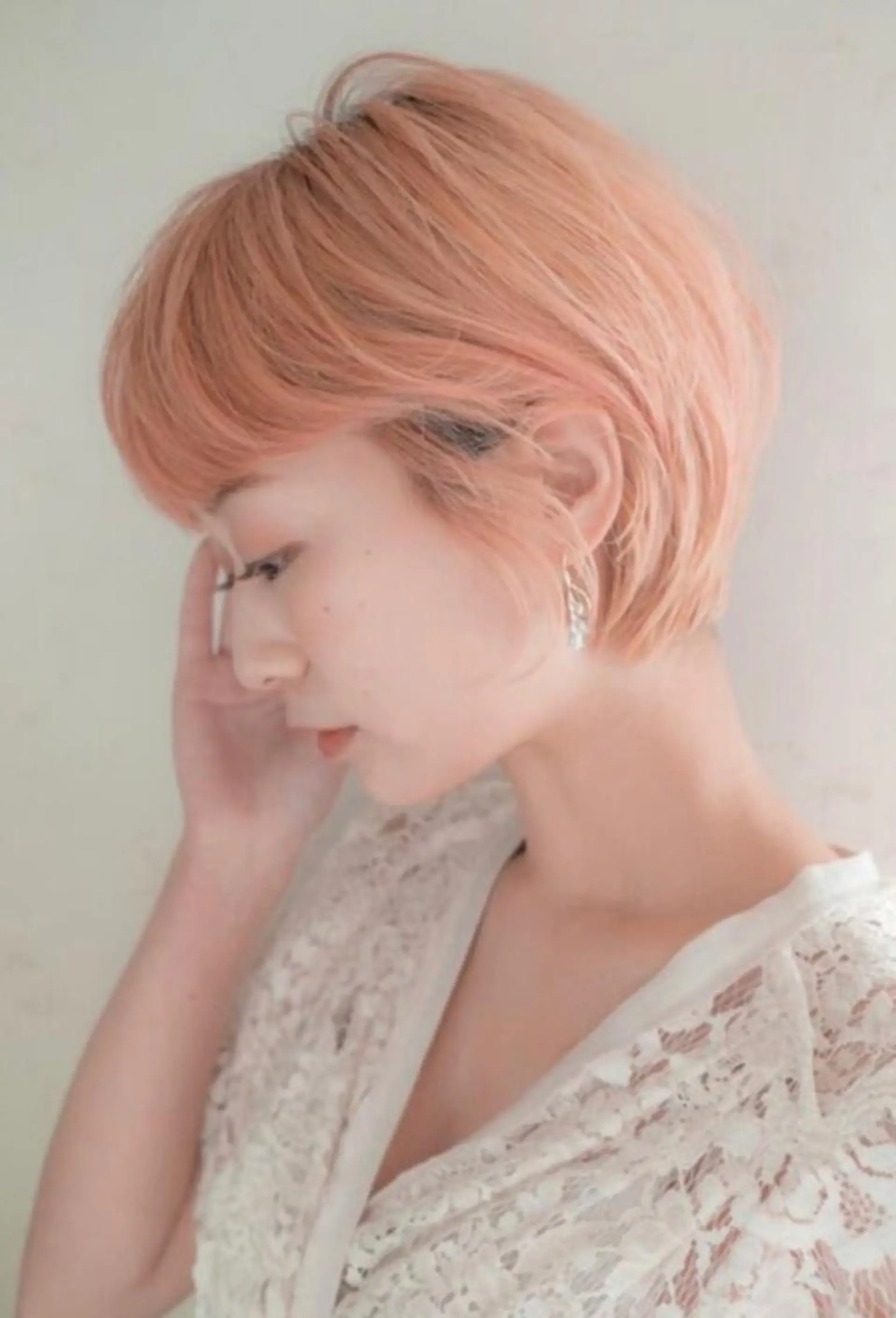 ショート カラー ヘアアレンジ ちひろ /似合わせカラーのヘアスタイル