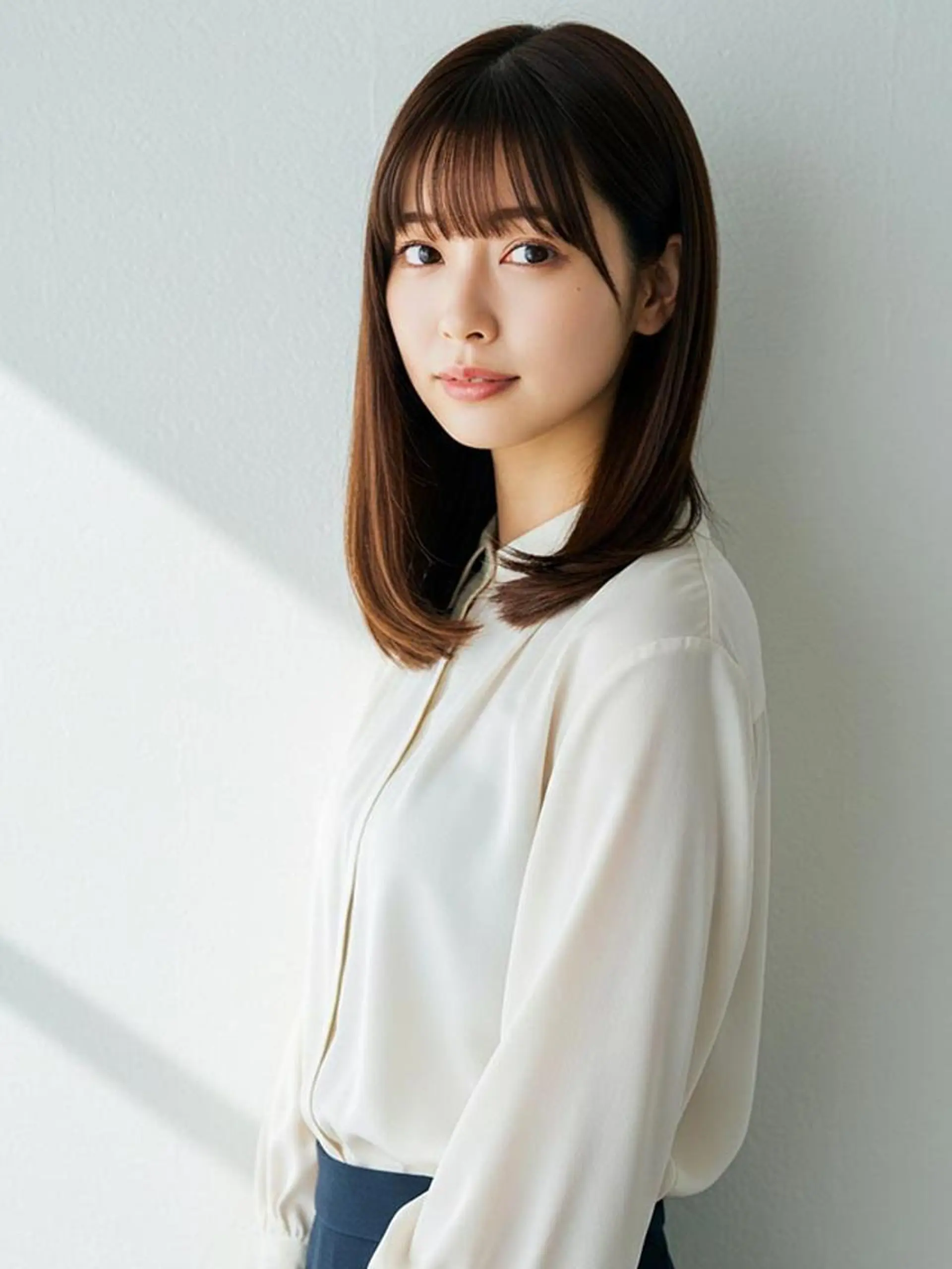 カラー バレイヤージュ ブリーチ ケアブリーチ ダブルカラー イヤリングカラー Helena EZGのヘアスタイル