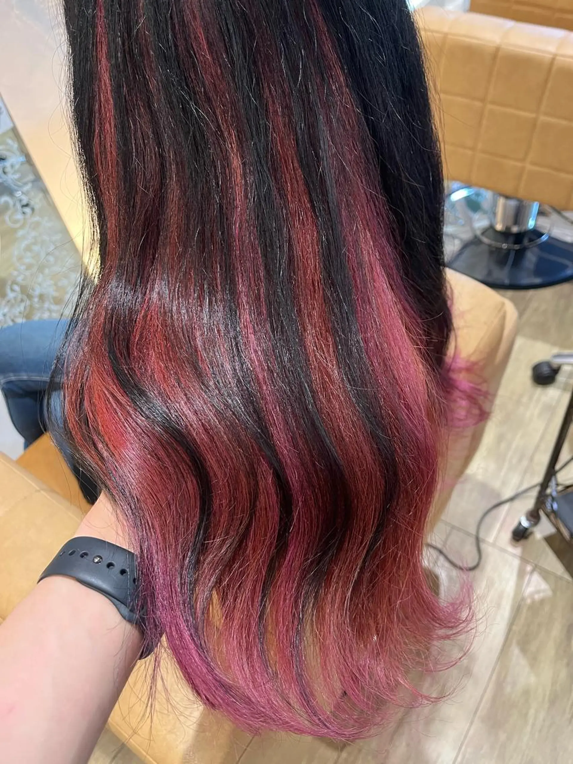 ミディアム カラー 中山 響希のヘアスタイル