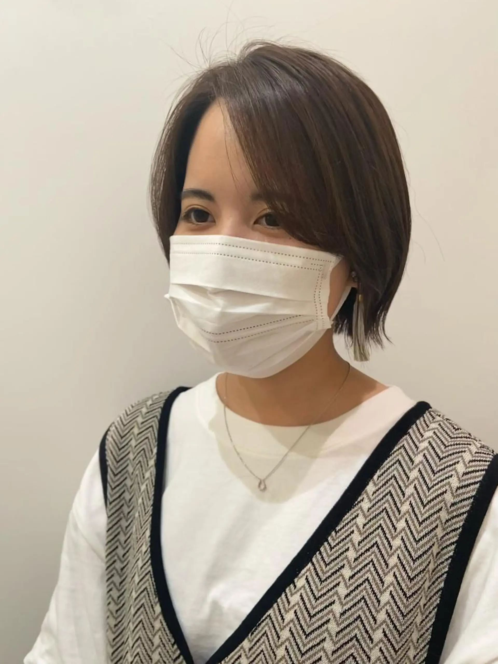 ショート カラー カット ヘアカラー トリートメント 田中 あやなのヘアスタイル