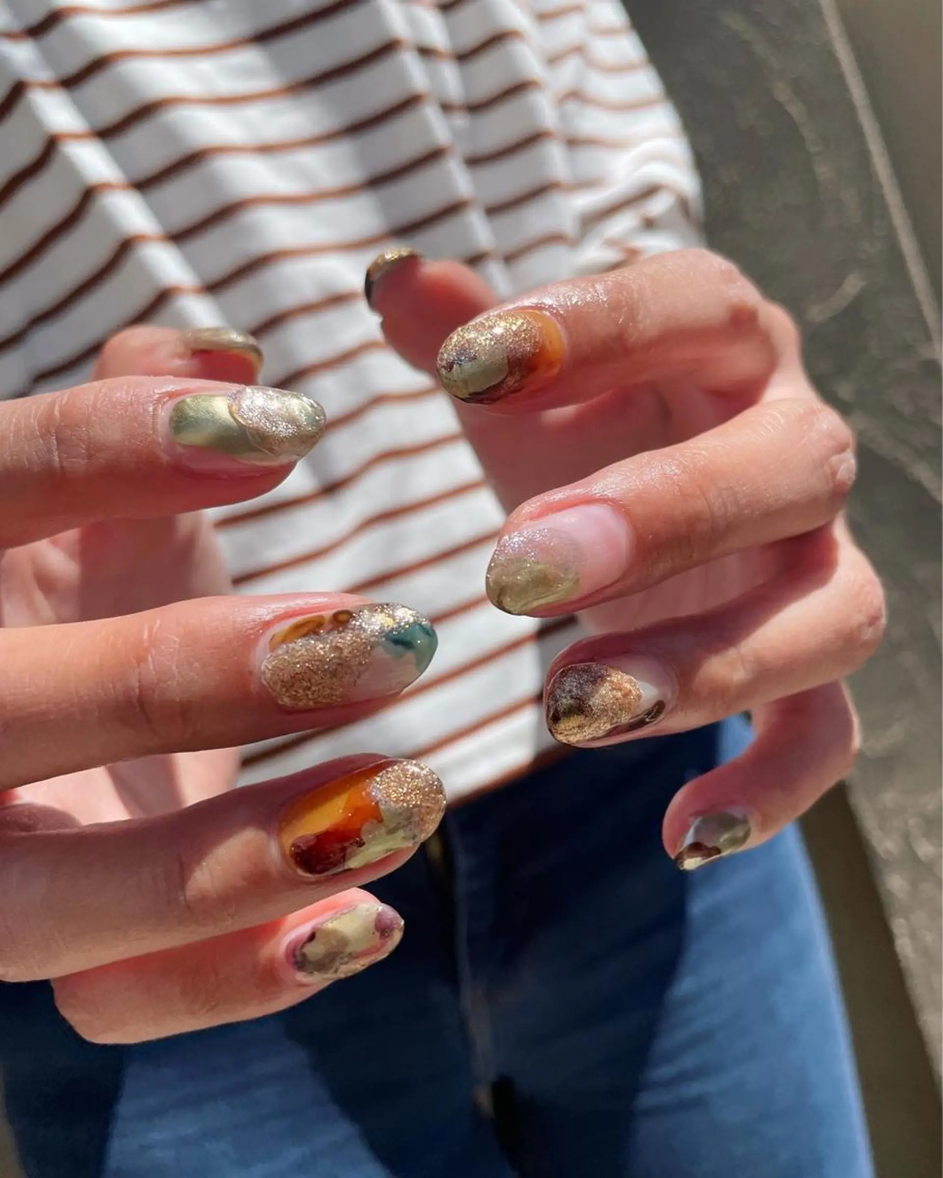 ネイル フットネイル ジェルネイル ゴールド 韓国ネイル マグネットネイル 甲府市徳行 🧸prunelleのネイルデザイン