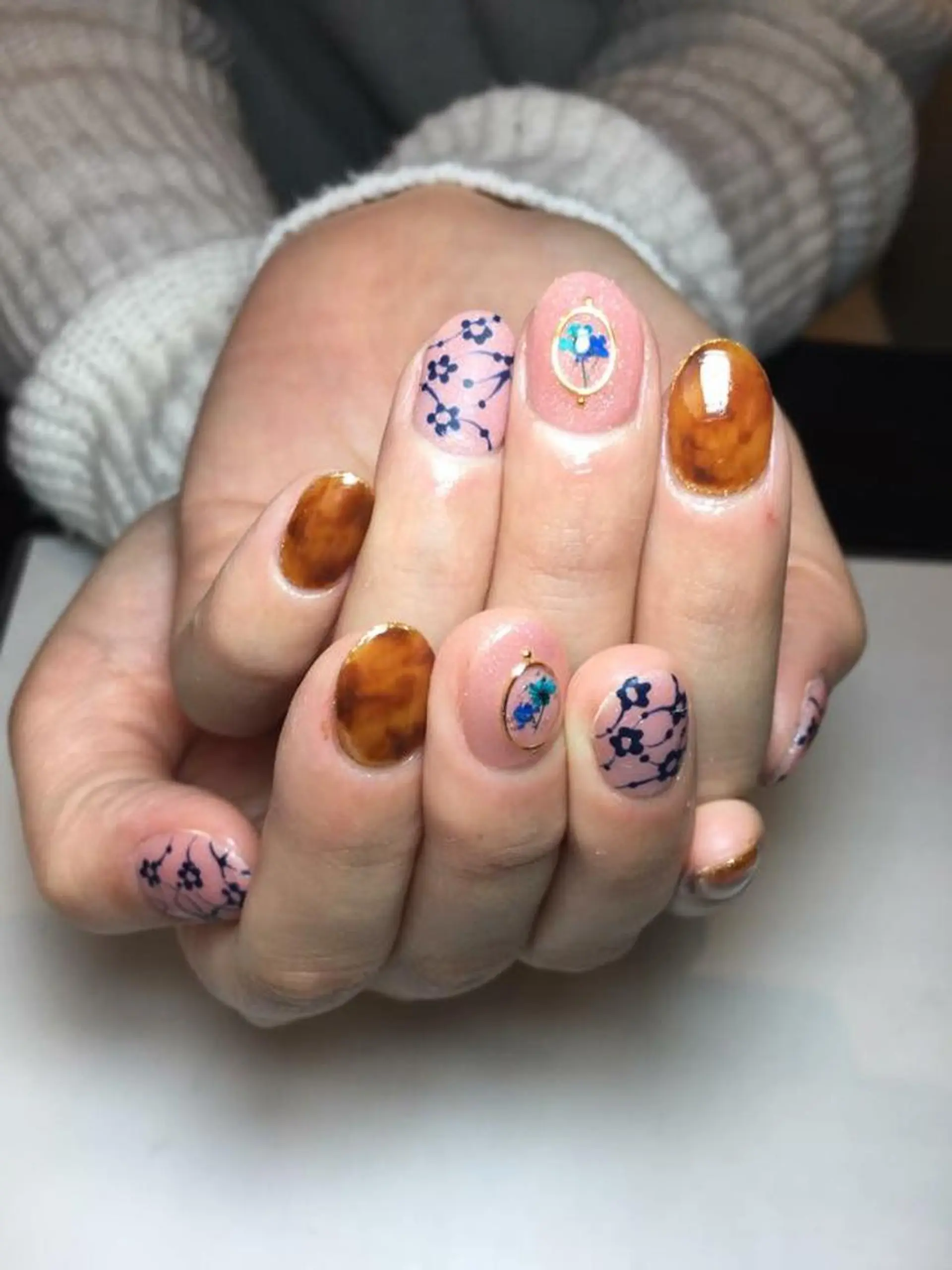 ネイル Li'leaNail AINAのネイルデザイン