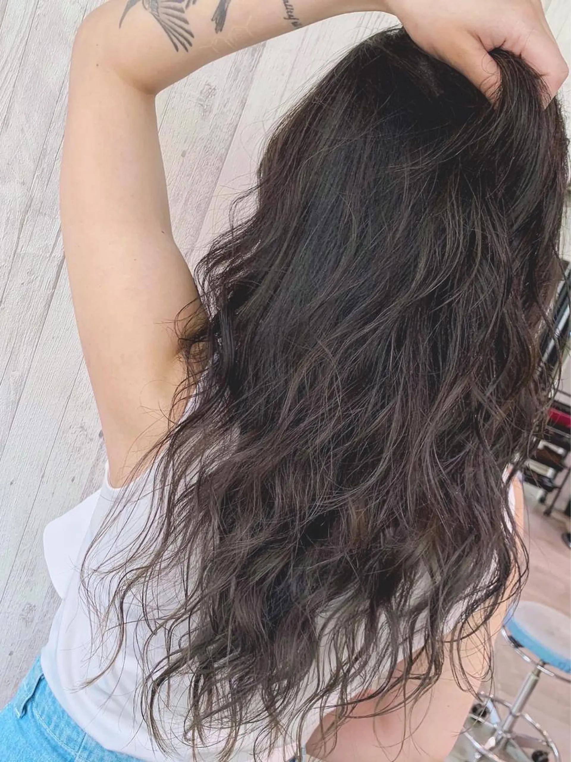 セミロング カラー カット ヘアカラー トリートメント EMANON新宿南口所属・🦄中性ウルフ ☁️Shiori🦄のヘアスタイル