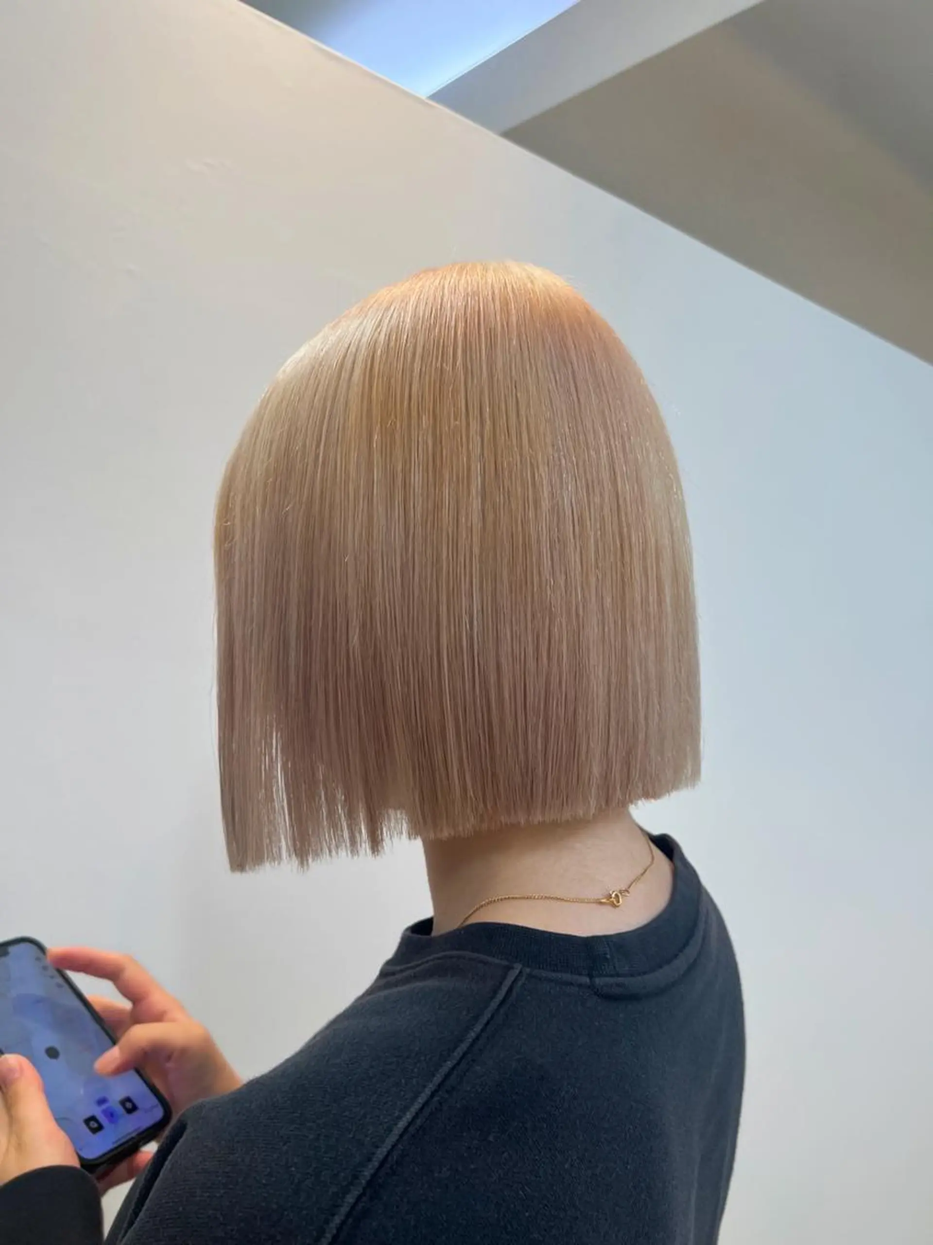 ショート 切りっぱなしボブ ボブ アンククロス青山店所属・ANKHCROSS りりあのヘアスタイル