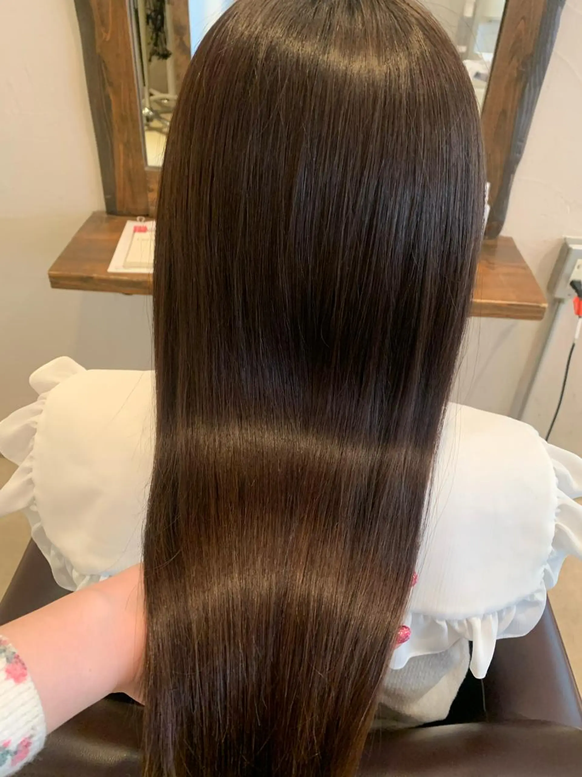 ロング カラー 透明感/オリーブ/ グレージュ/YUKAのヘアスタイル