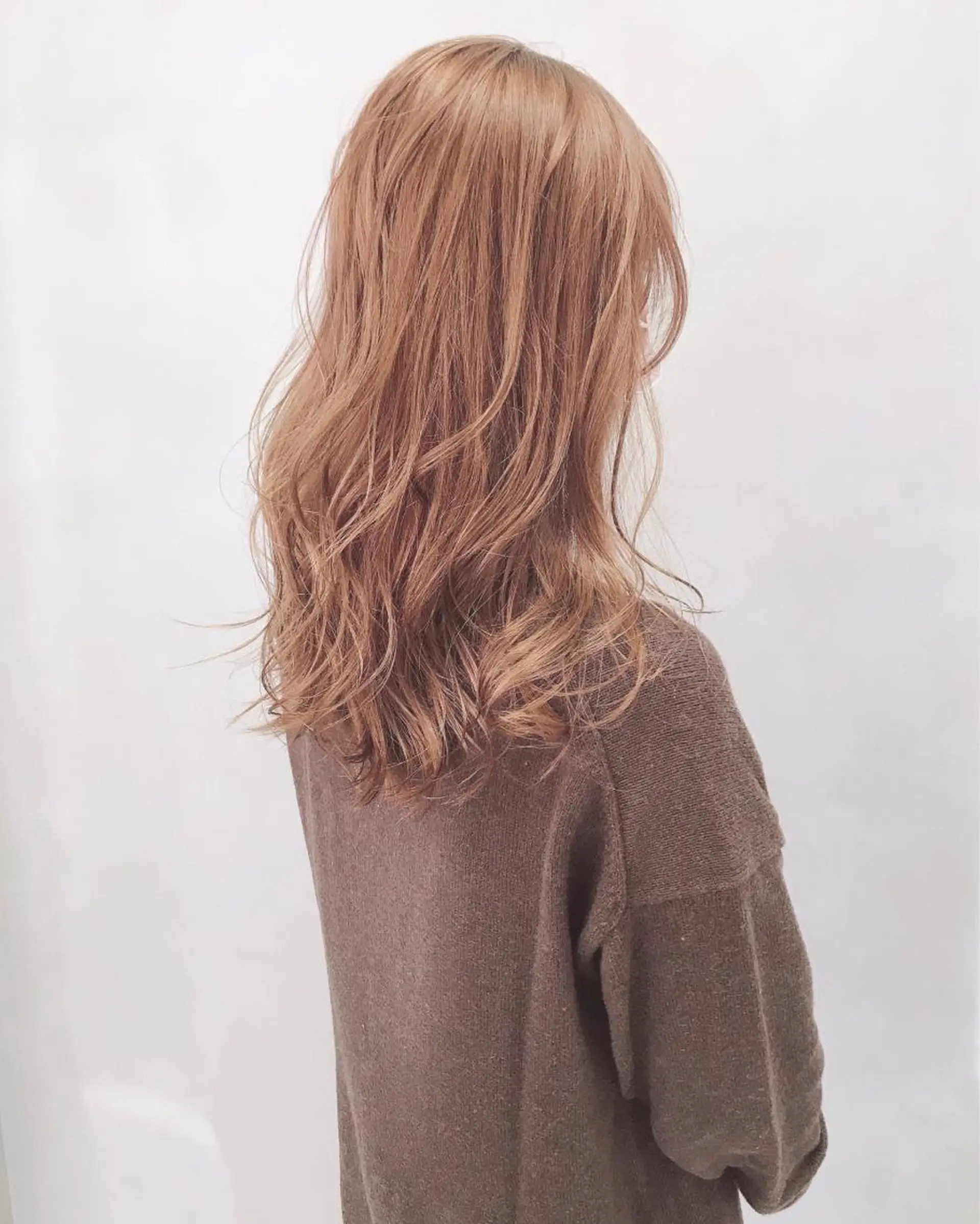 ミディアム カラー パーマ ヘアアレンジ EIGHTSOL博多 筑紫口店 溝口里穂のヘアスタイル