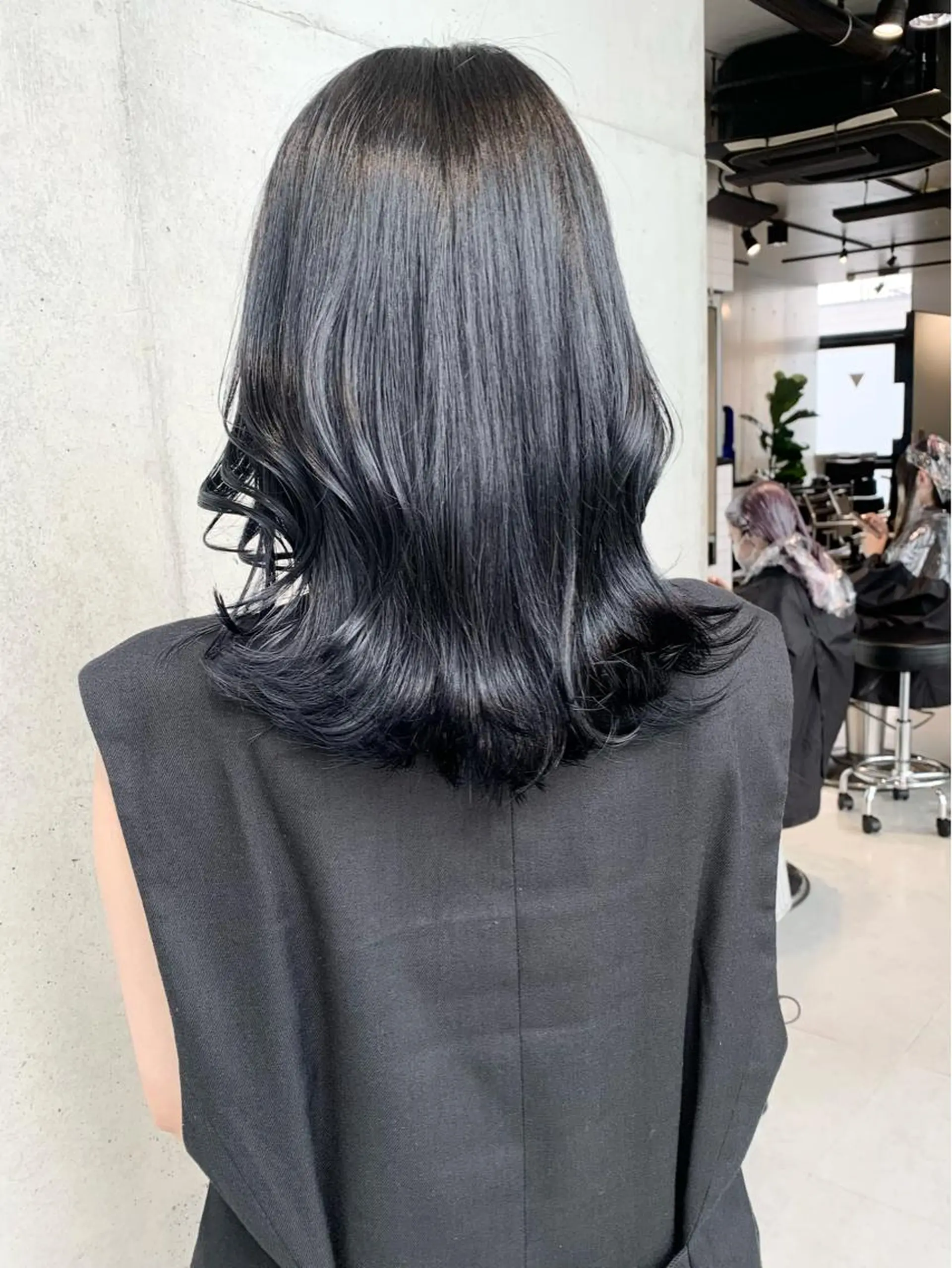 ロング カラー カット ヘアカラー トリートメント ヘッドスパ 透明感/オリーブ/ グレージュ/YUKAのヘアスタイル