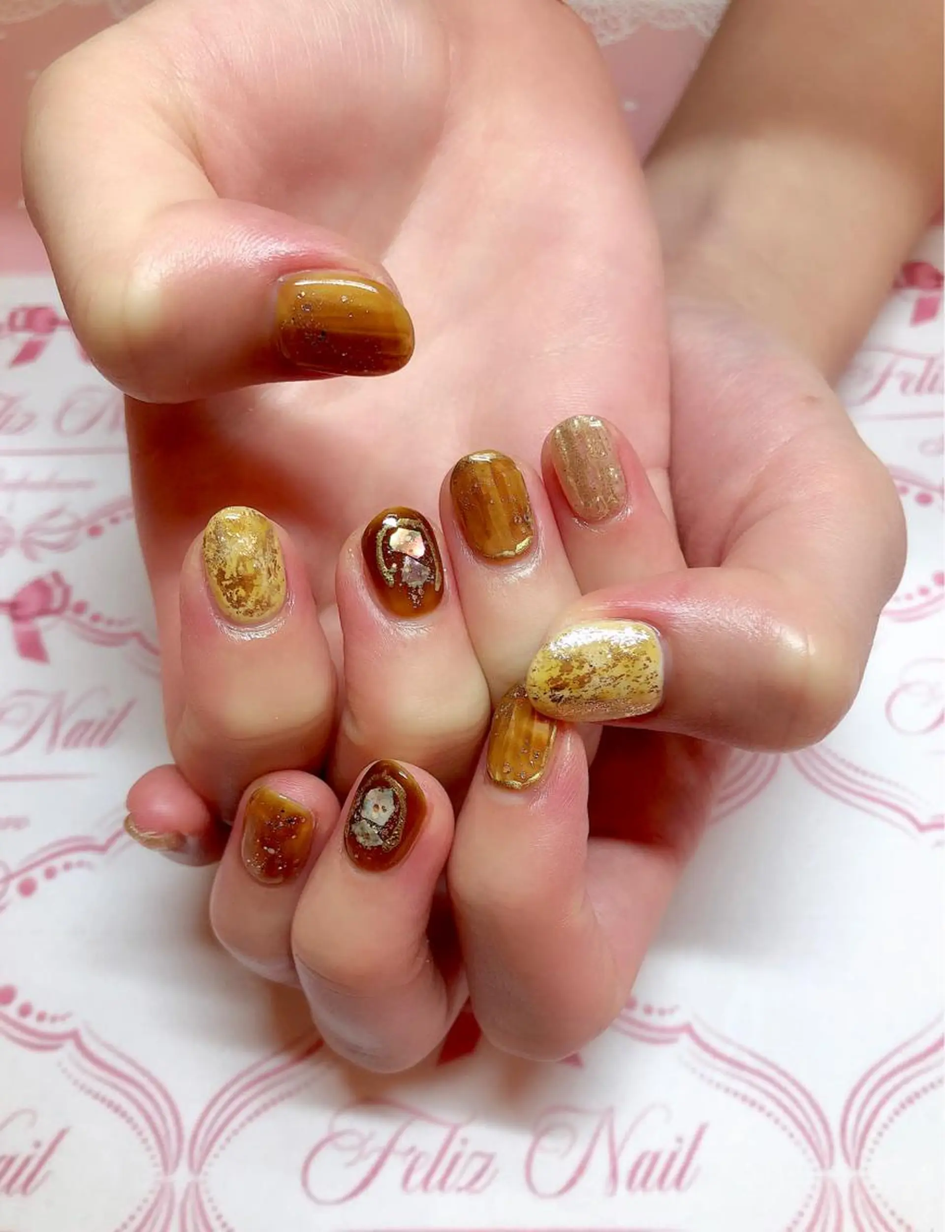 ネイル べっ甲ネイル ジェルネイル ニュアンスネイル パラジェル ハンドネイル ユキカ （ネイリスト）のネイルデザイン