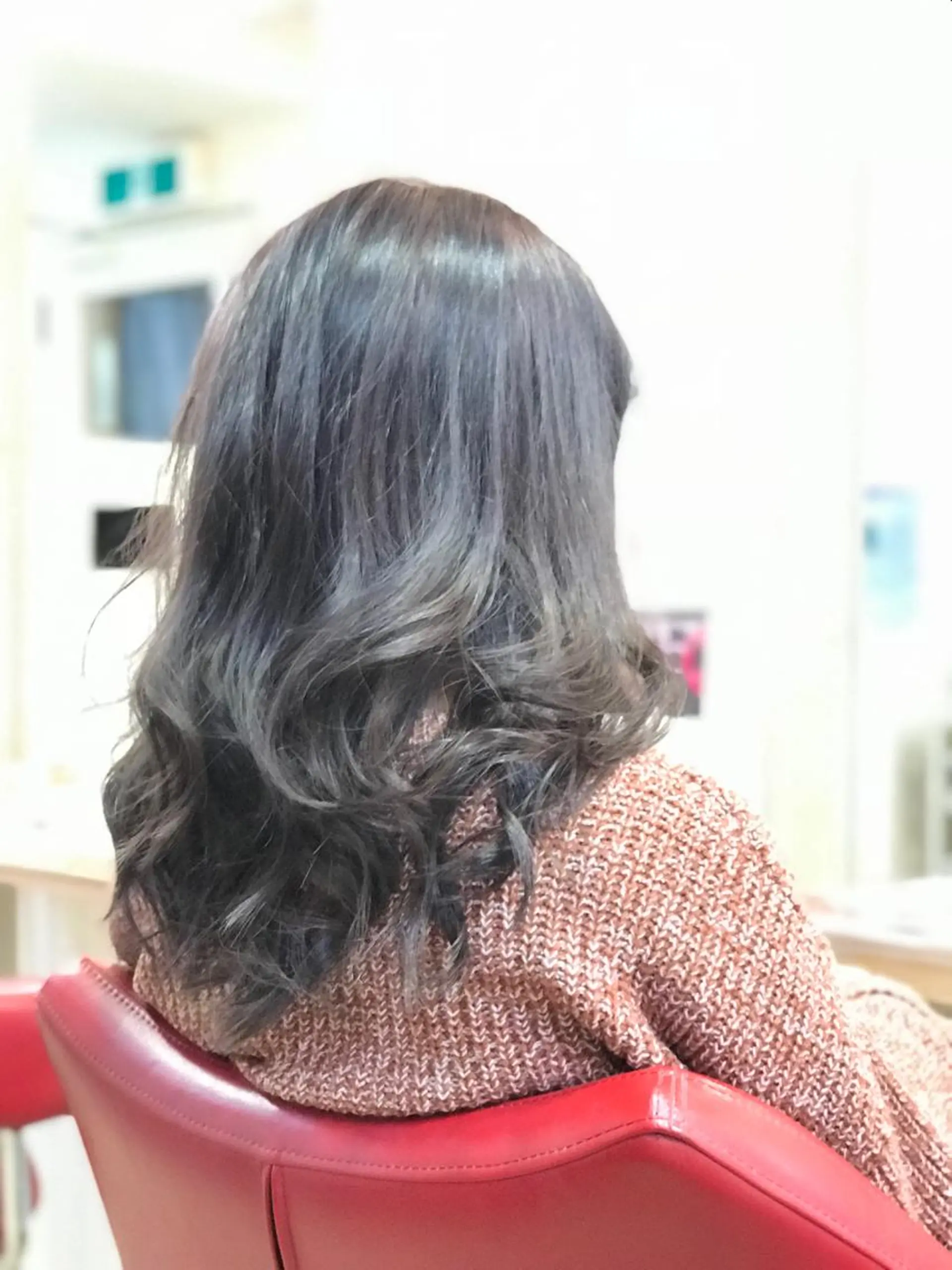 カラー 渋谷宮益坂 omoのヘアスタイル