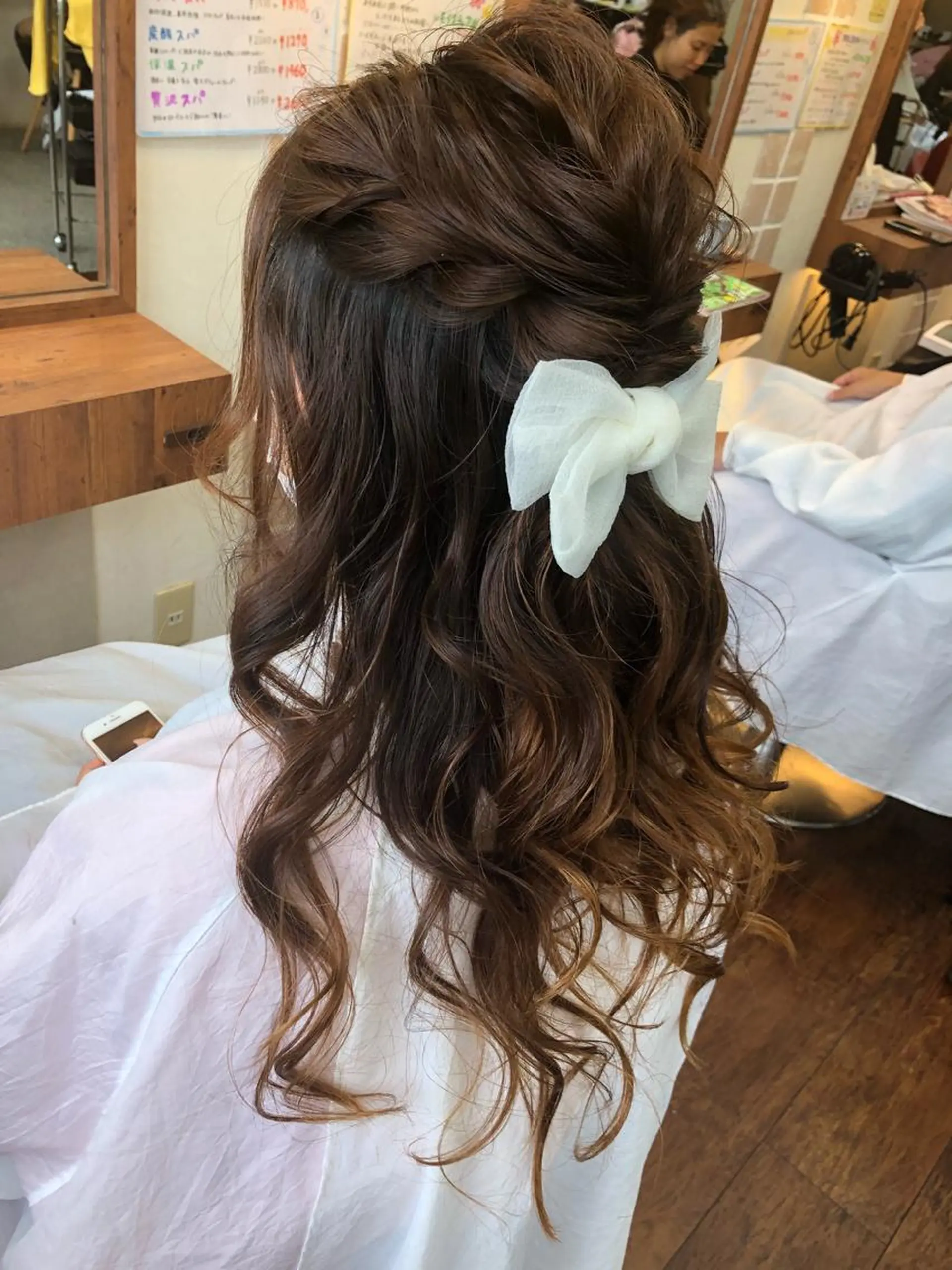 ロング ヘアアレンジ ハーフアップ 大野 まゆのヘアスタイル