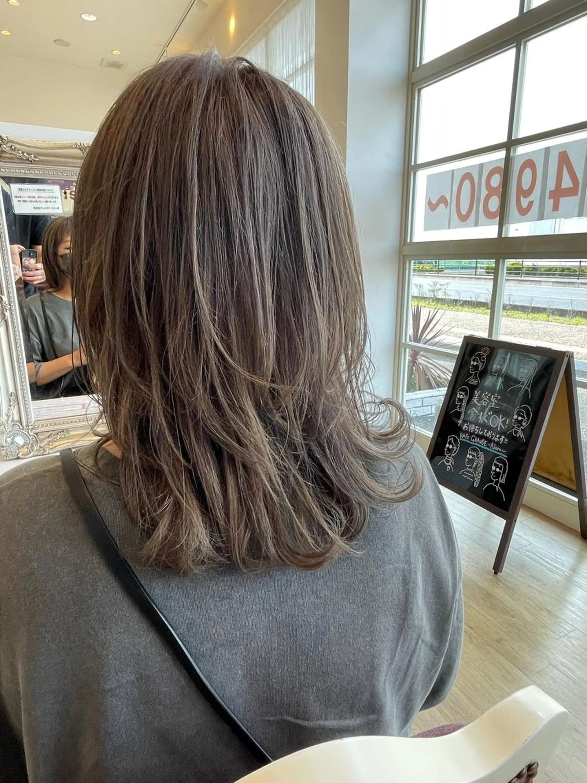 カラー 奈良市／尼ヶ辻 谷川和也のヘアスタイル