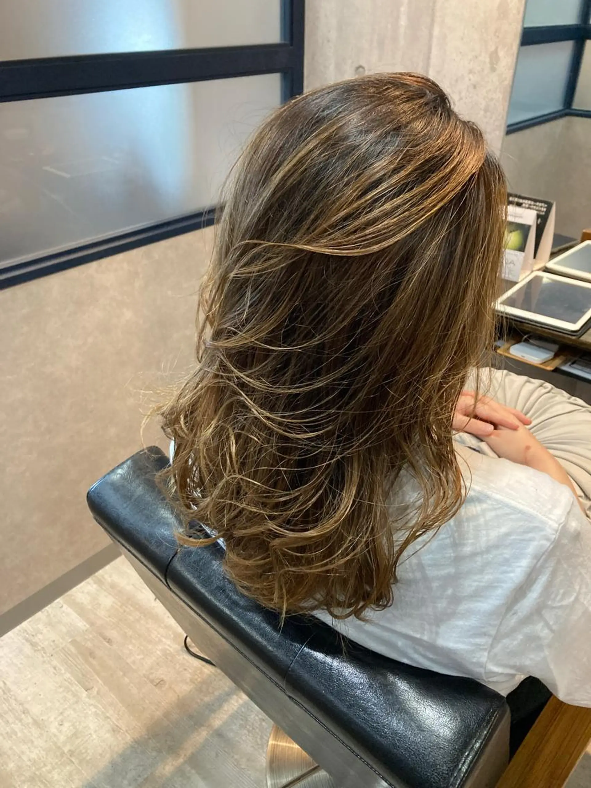 ロング カラー 小野 【髪質改善】のヘアスタイル