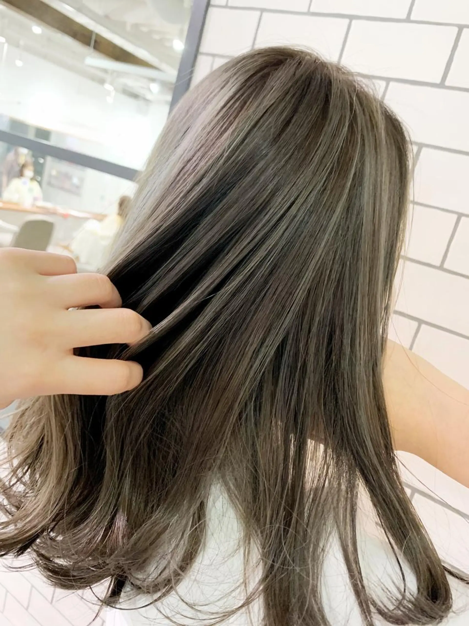 セミロング カラー ヘアアレンジ 指名支持率NO.1 スタイリストのヘアスタイル