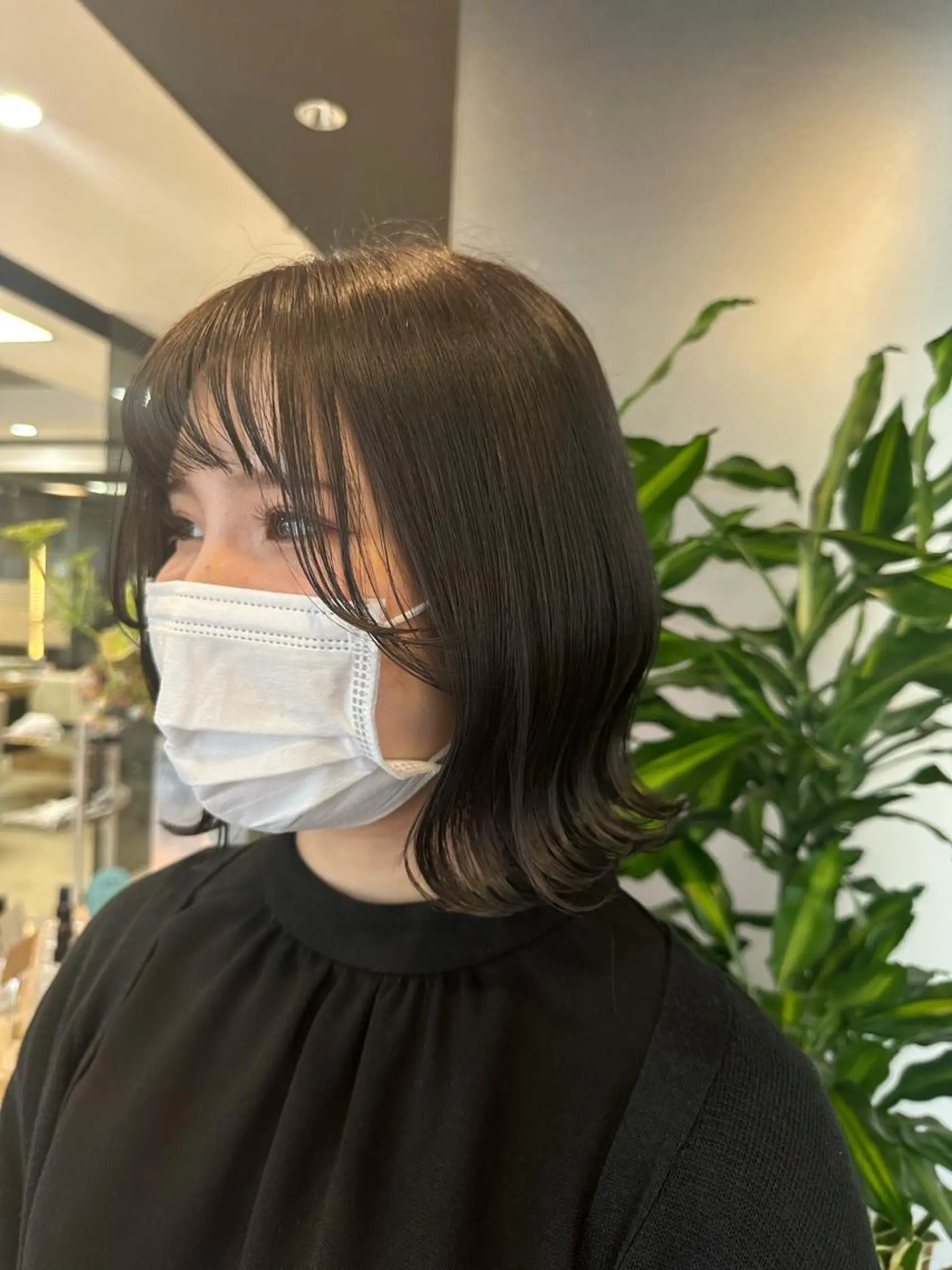 ショート カラー ハイトーン/暖色/ 眉/メイク/Rinaのヘアスタイル