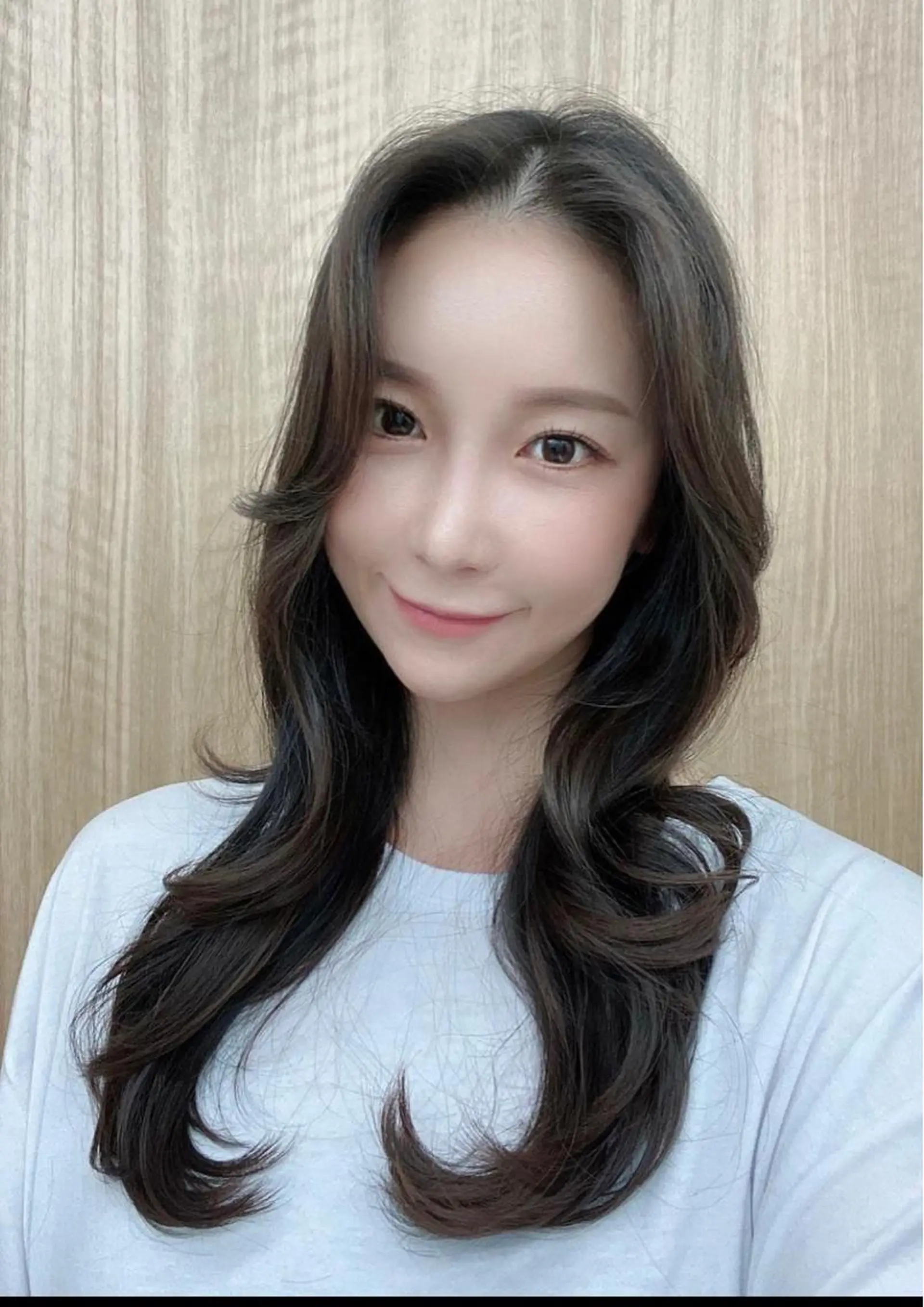 ロング 透明感/ツヤ髪/ さら艶/前田祥汰のヘアスタイル