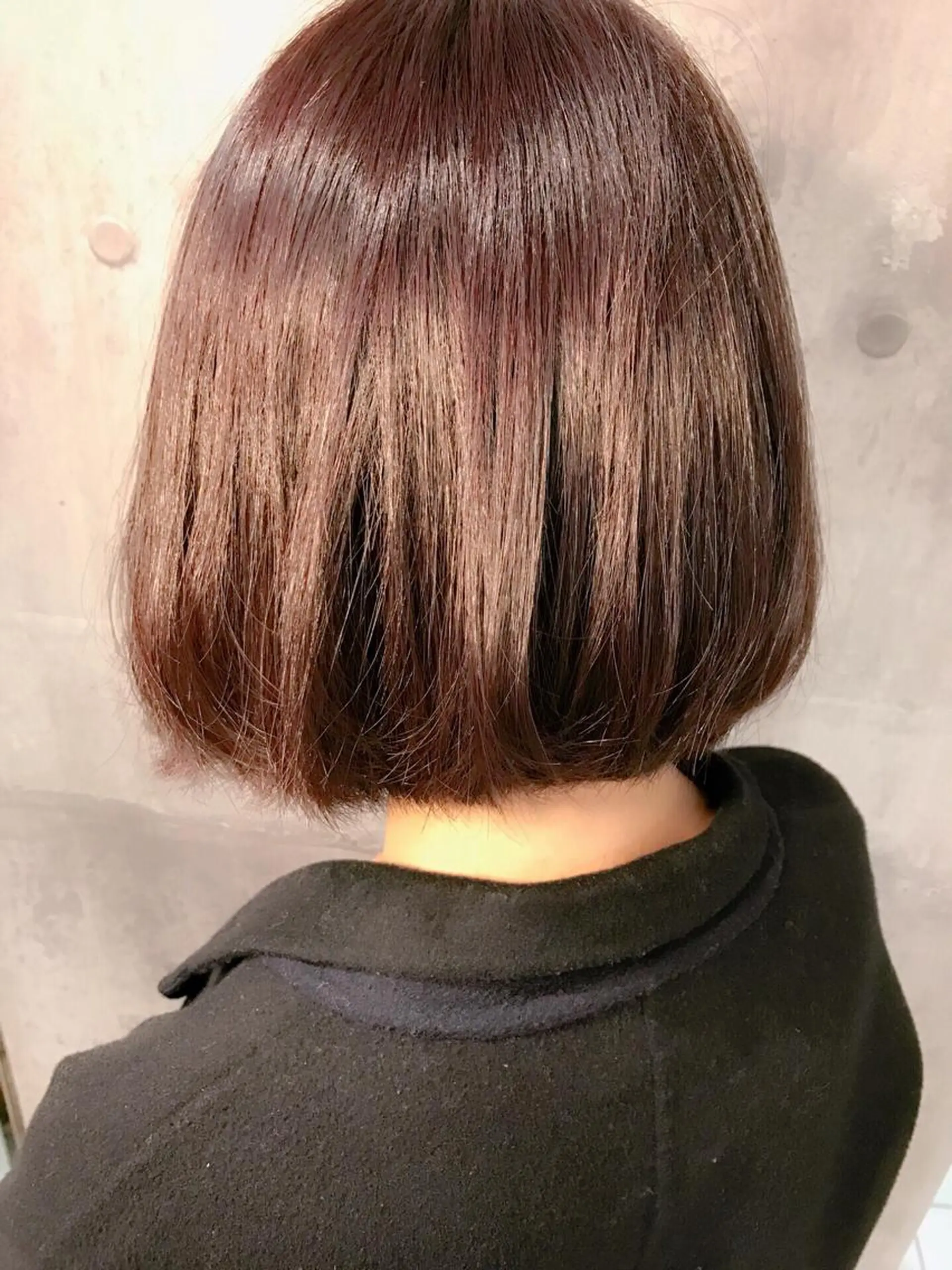 ショート カラー 透明感カラー グレージュ ピンクカラー カット ヘアカラー トリートメント 髪質改善カラー ケアブリーチ/タムのヘアスタイル