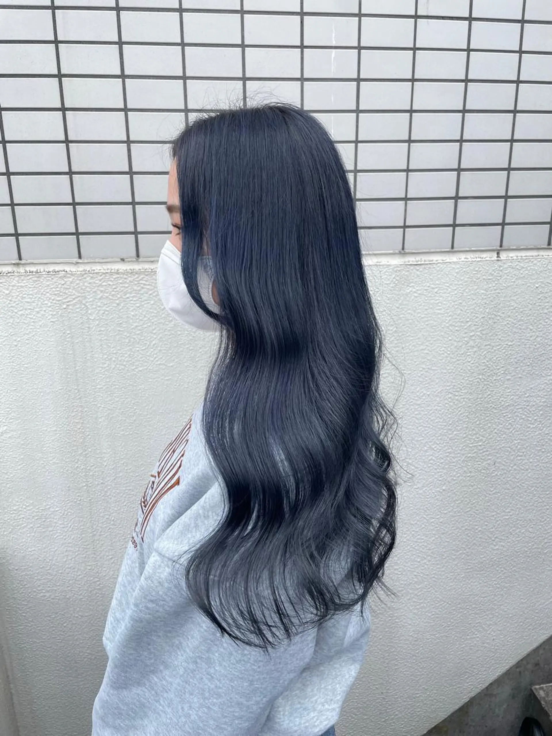 ロング カラー ブルーカラー ネイビーカラー ヘアカラー トリートメント ヘアセット 透明感カラー🤍 Kaitoのヘアスタイル
