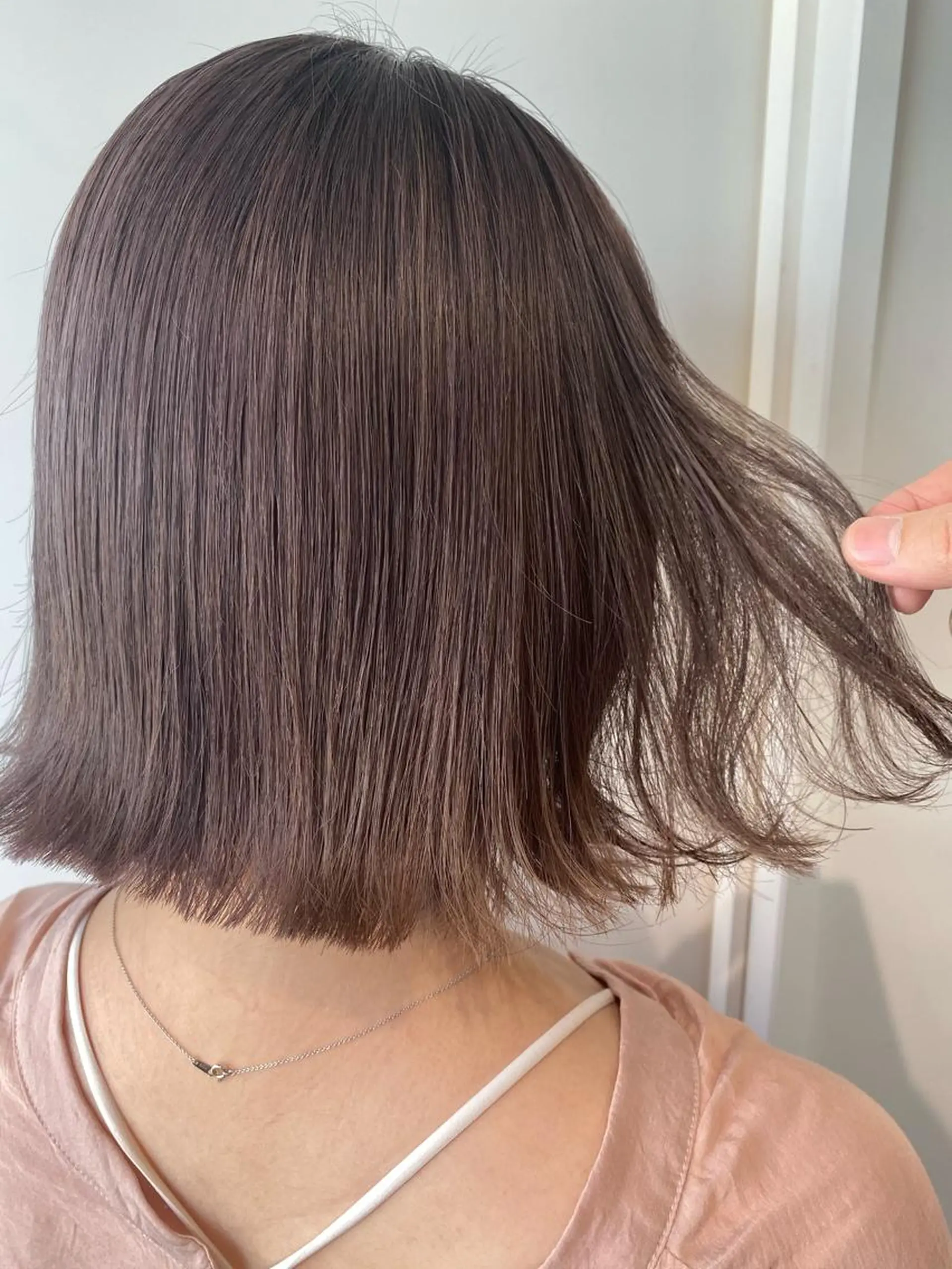 ミディアム カラー マツエク・マツパ ボブ、縮毛矯正👑 心斎橋/高城涼也のヘアスタイル