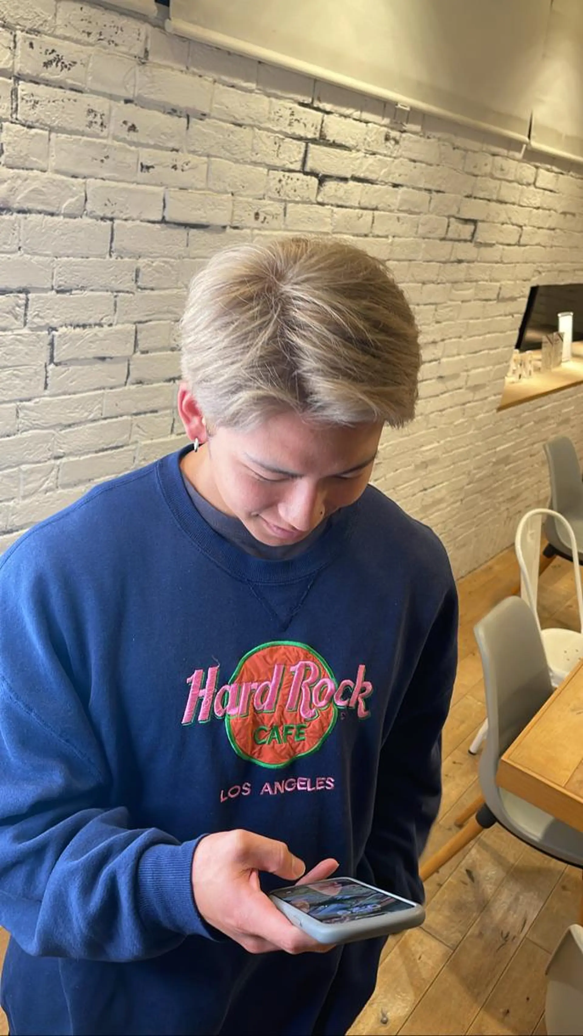 カラー ブリーチ ケアブリーチ シマノ フミヤのヘアスタイル