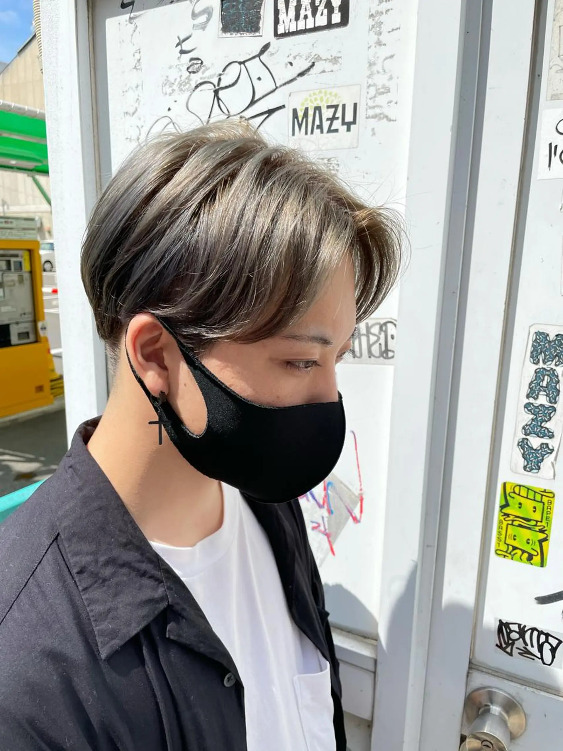 ショート メンズ センターパート メンズハイトーン 【東北メンズヘア1 位受賞🥇】本間祐太のヘアスタイル