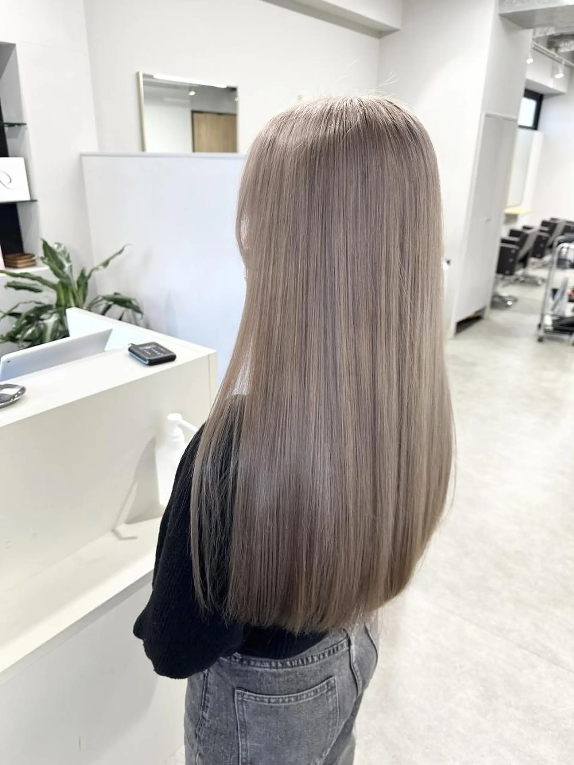 ロング カラー ✨【公式】 juhl.横浜✨のヘアスタイル