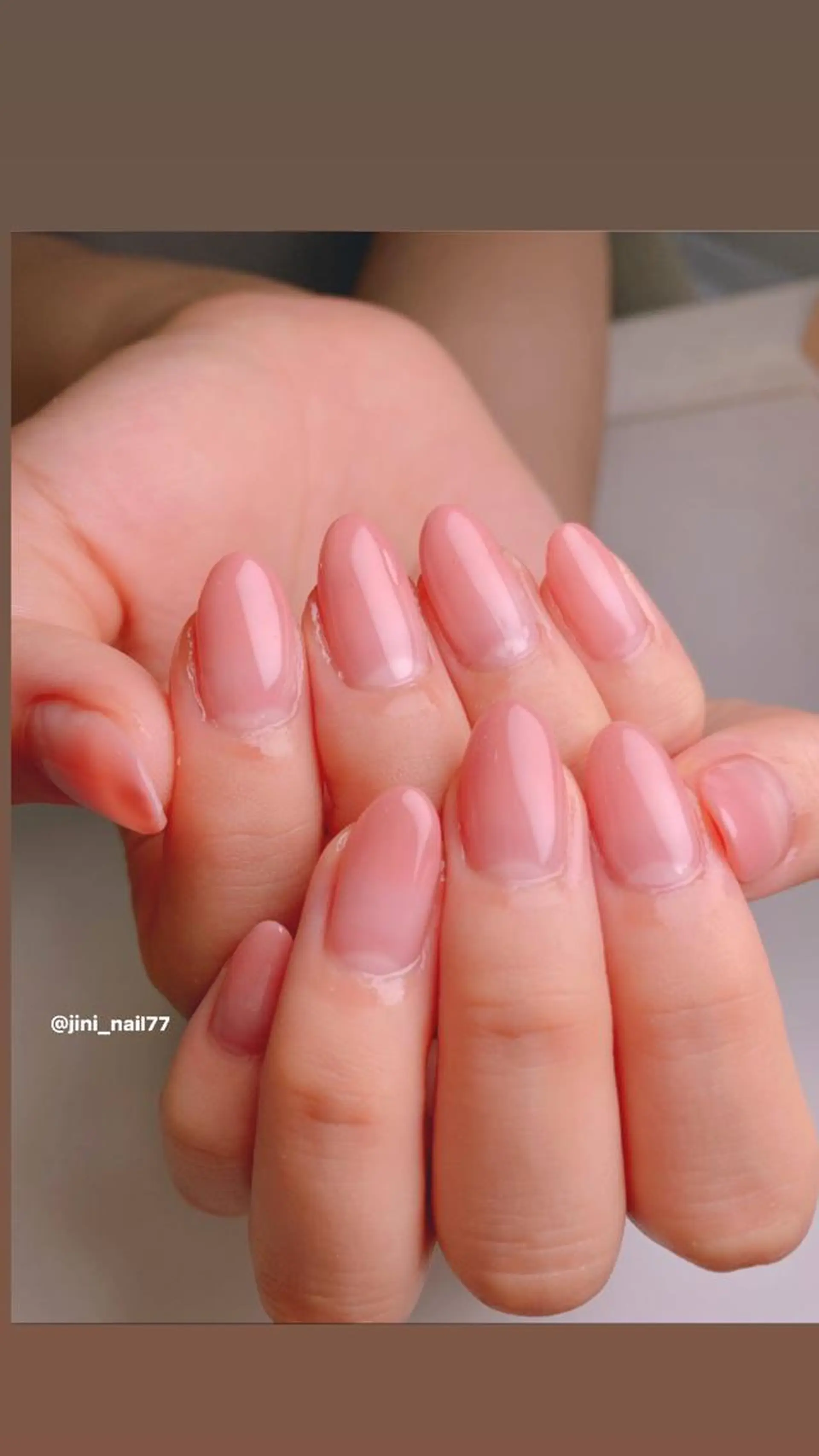 ネイル JINI NAIL所属・ジニ ネイルのネイルデザイン
