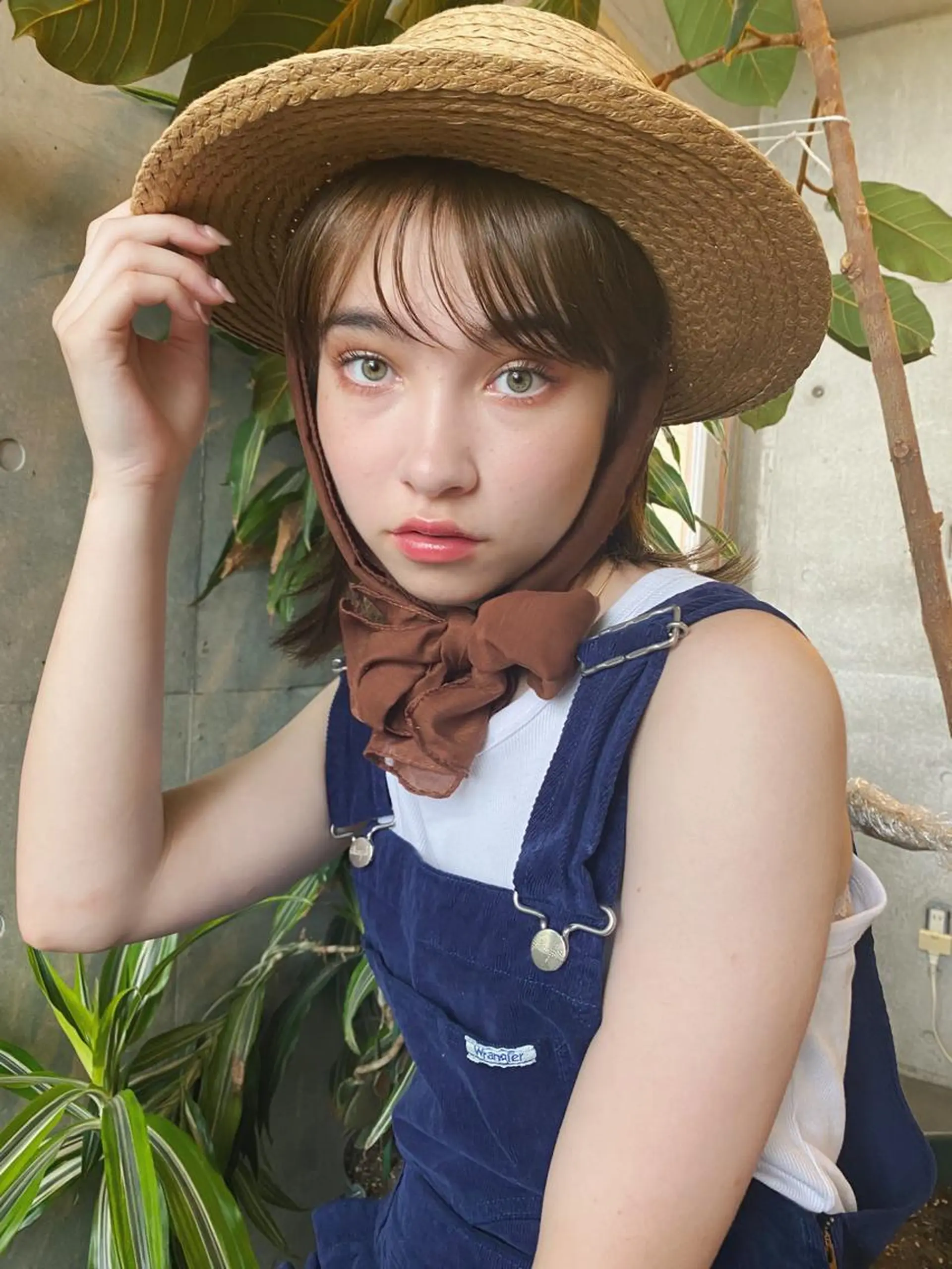 ミディアム カラー パーマ ヘアアレンジ メンズ キッズ ネイル マツエク・マツパ モリモト サナのヘアスタイル