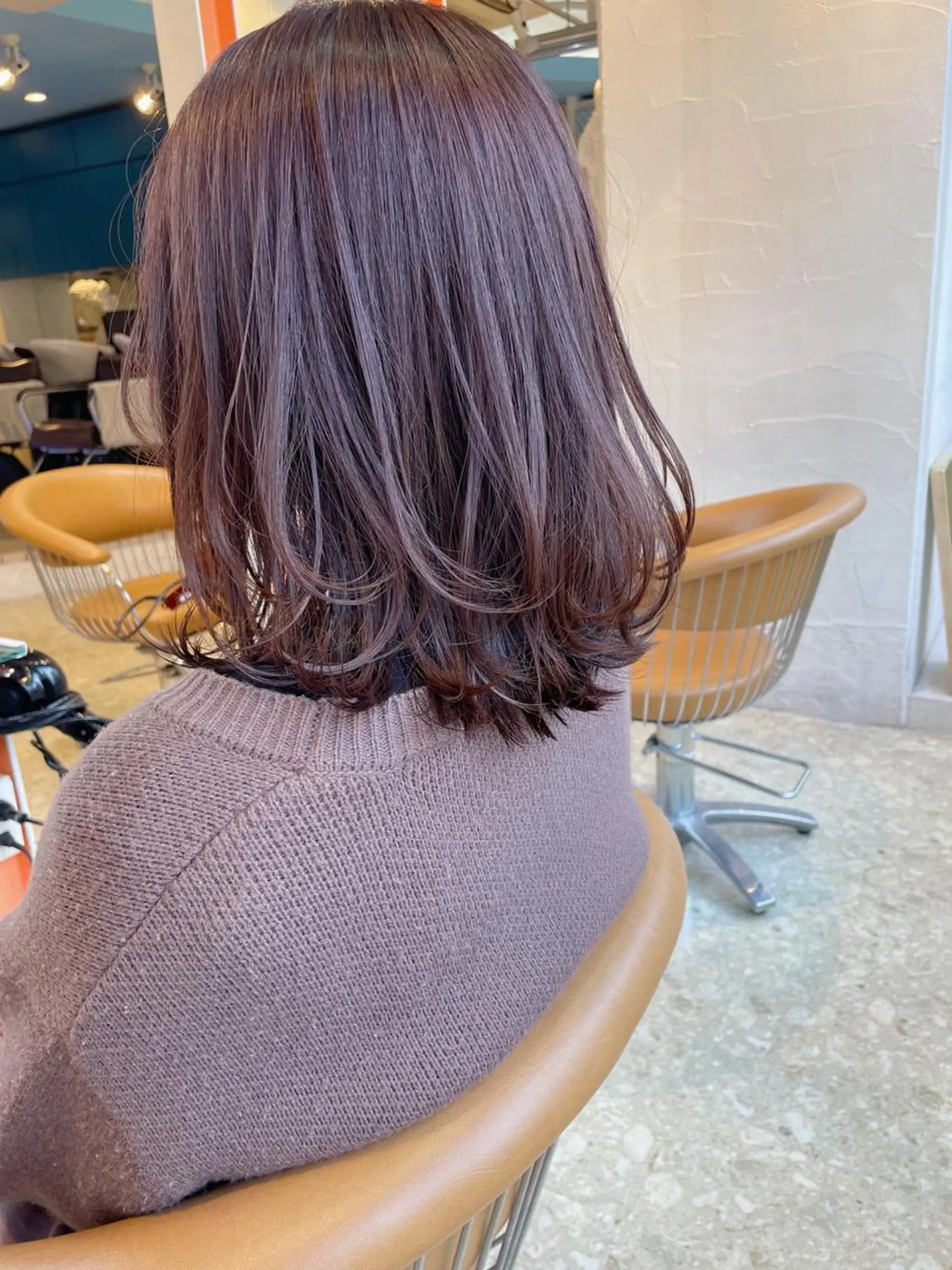 ミディアム カラー レイヤーカット カット 瀬川 雄太のヘアスタイル