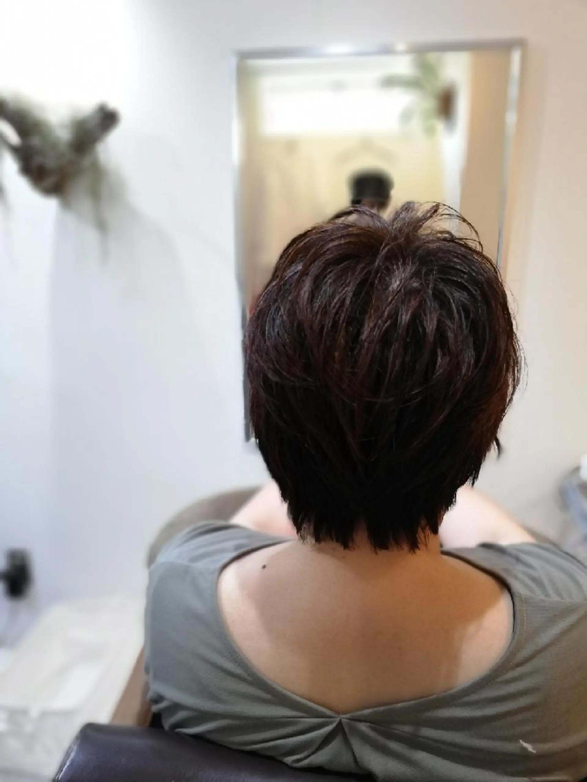 ショート カラー 北林 弘展のヘアスタイル