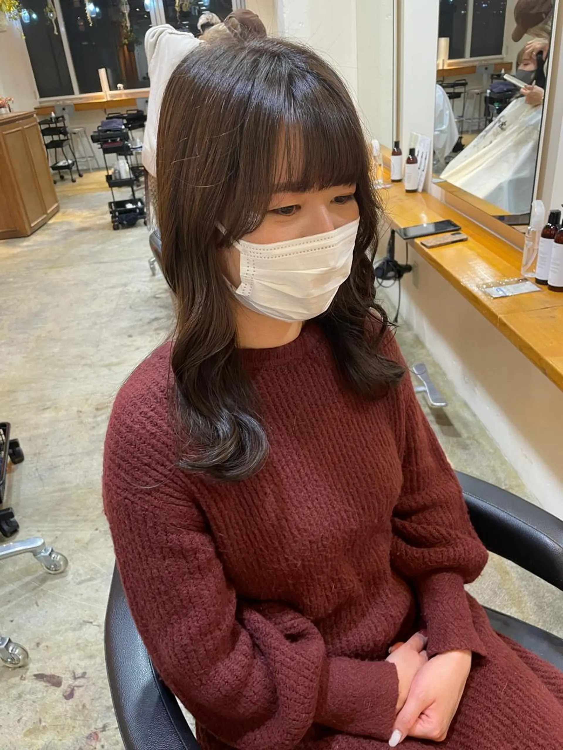 ロング カラー 透明感カラー グレージュ カット ヘアカラー トリートメント MIOベージュカラー 柔らかいカラーのヘアスタイル