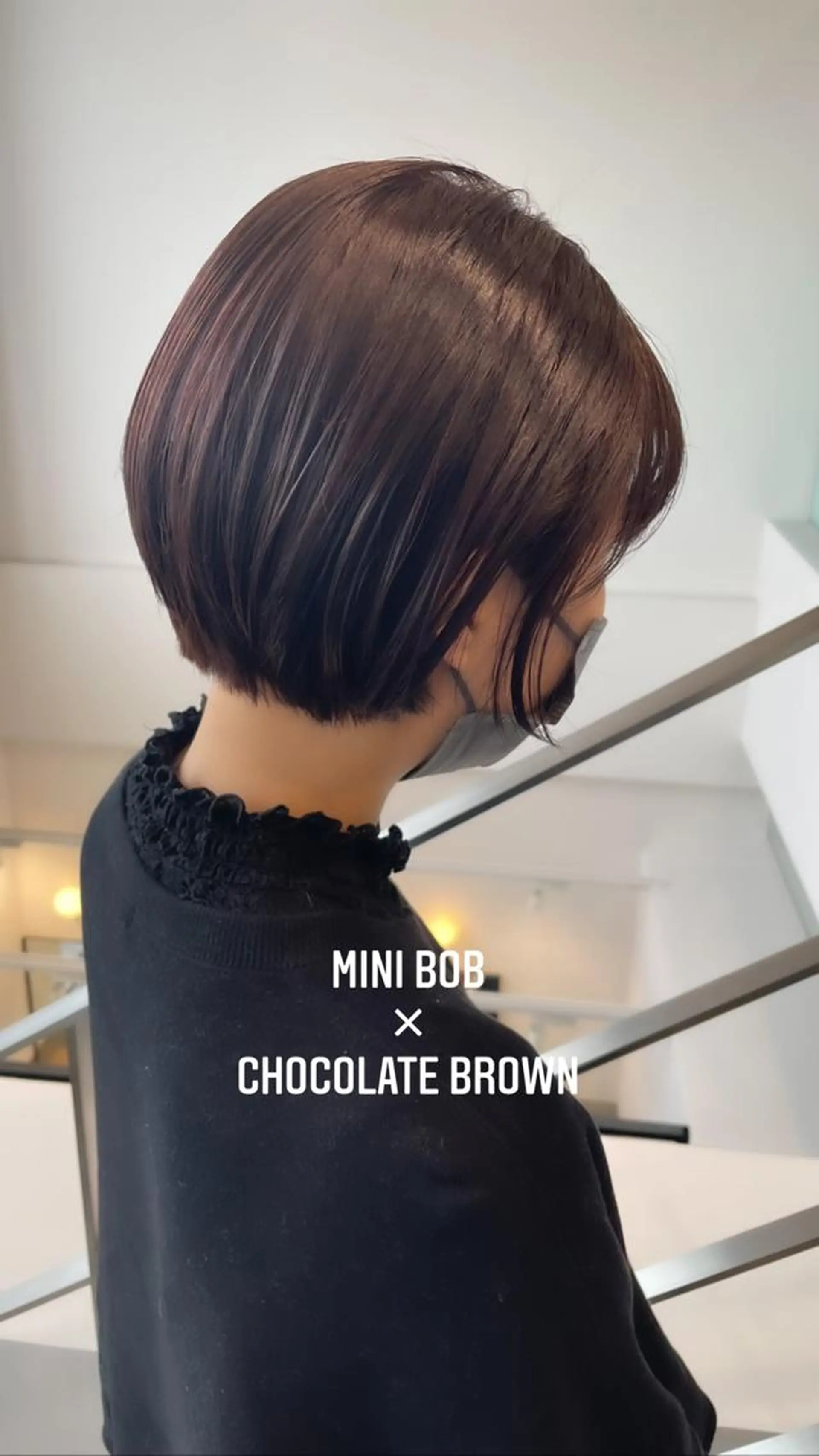 ショート カラー ヘアアレンジ アイブロウ ミニボブ/ブリーチ 🌈MISATOのヘアスタイル