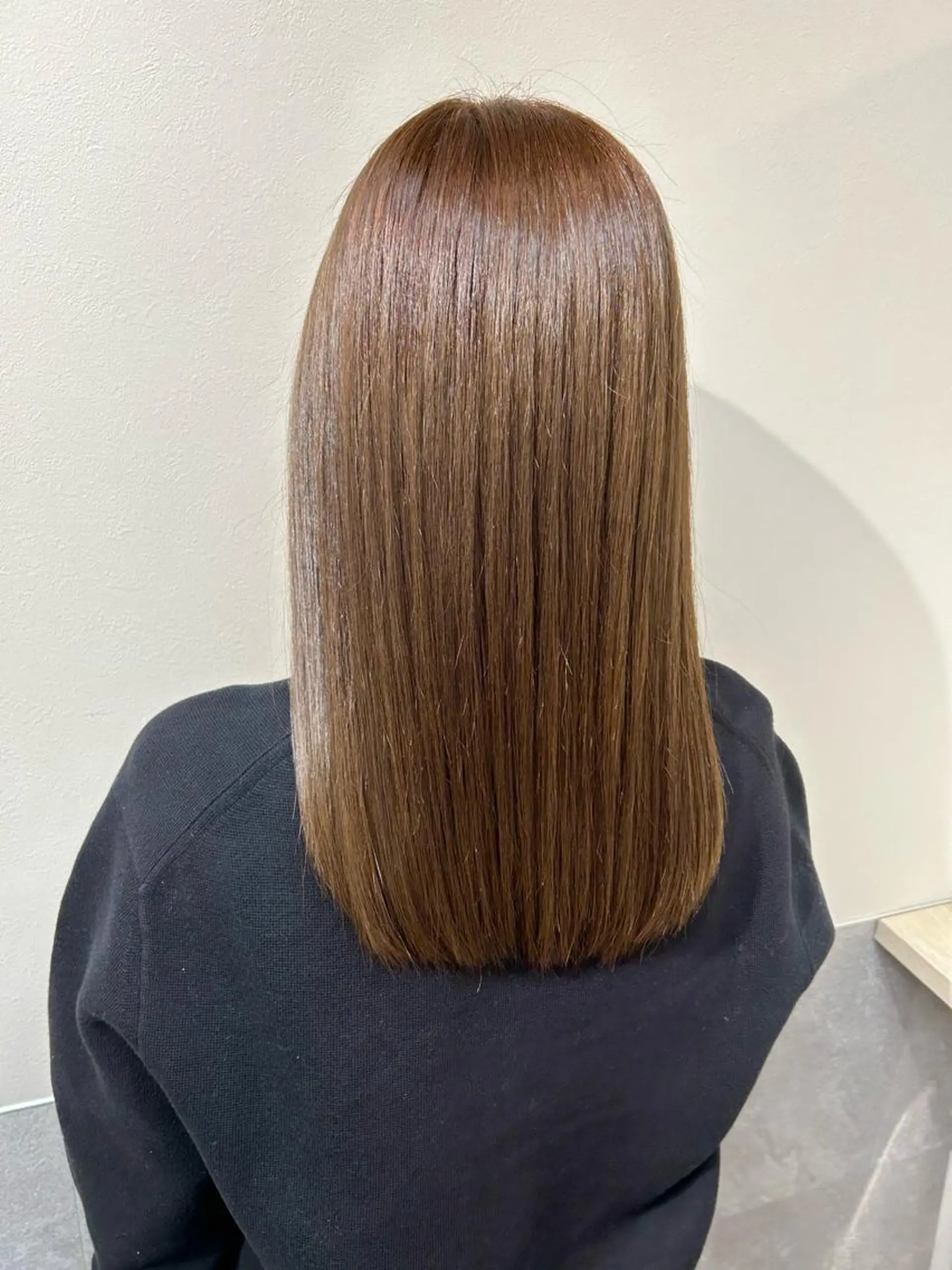 セミロング カラー カット ヘアカラー トリートメント 西 めぐみのヘアスタイル