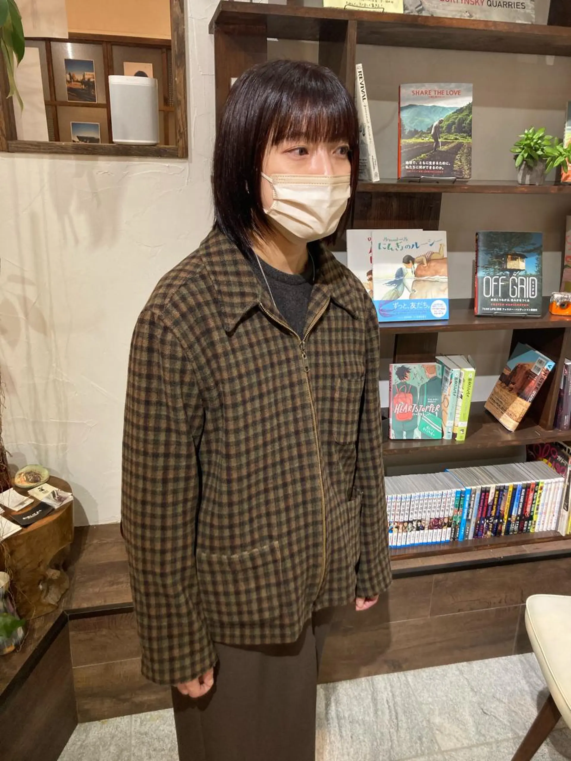 ショート 金田 夏野のヘアスタイル