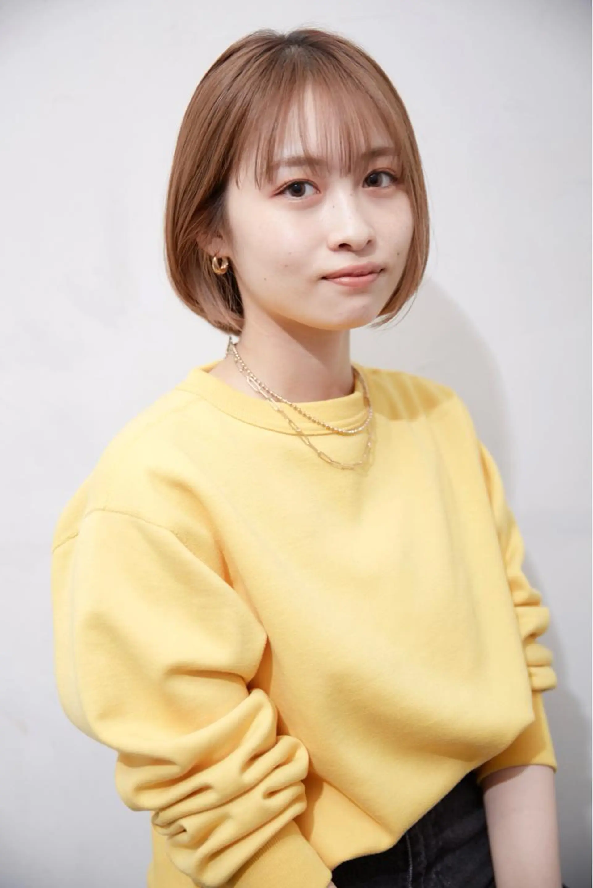 ショート カラー ベージュカラー ブリーチ ボブ カット ヘアカラー 千葉 郁也のヘアスタイル