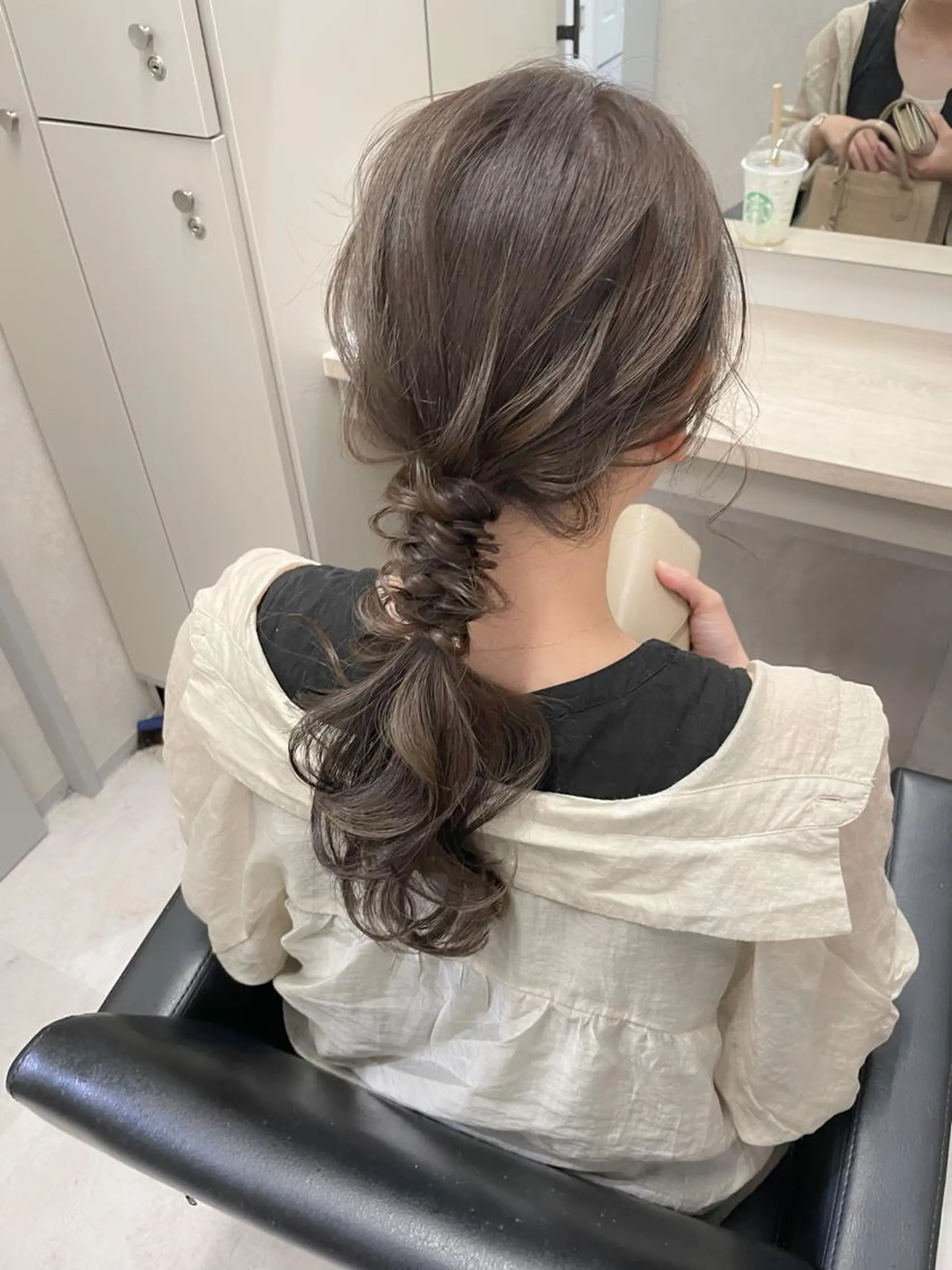 ロング カラー ヘアアレンジ autre所属・大久保 ひでなりのヘアスタイル