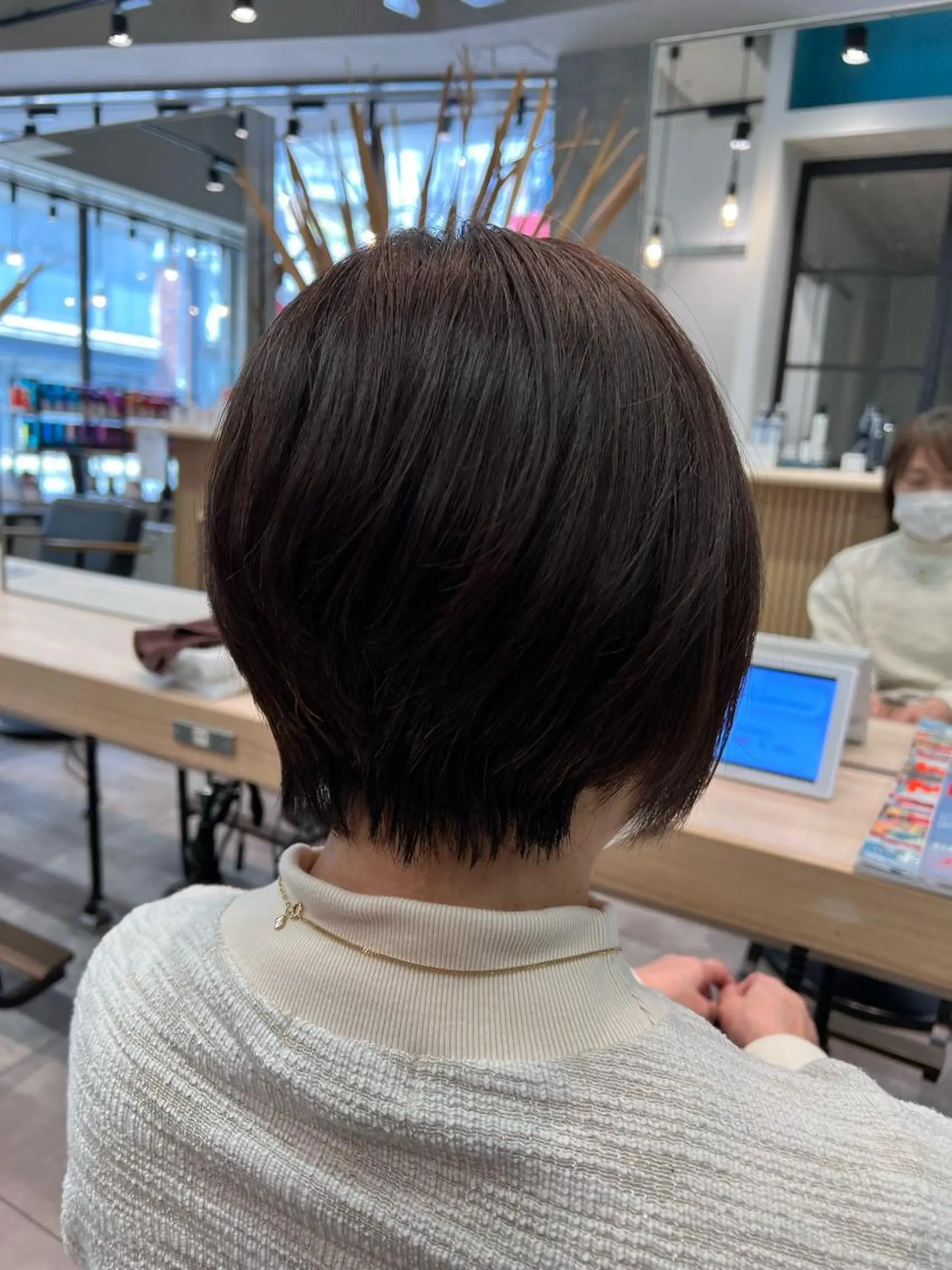 ショート 🌞レイヤー×カラー 前川那津美🌞のヘアスタイル