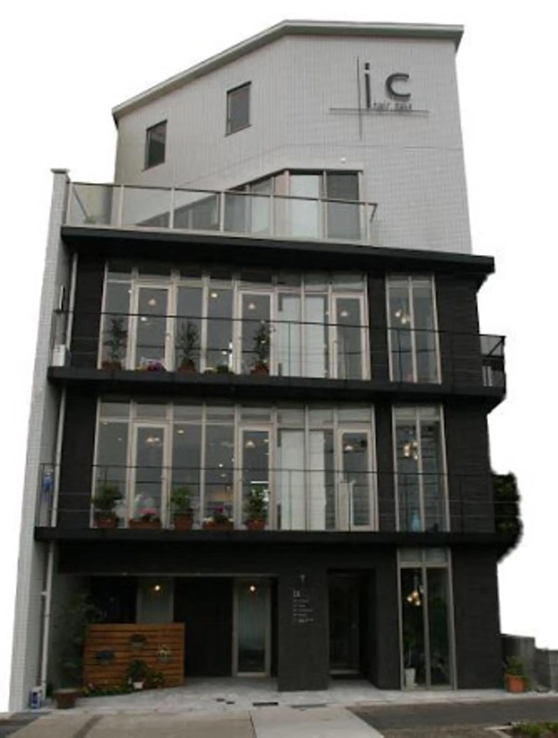 ショート ミディアム セミロング ロング メンズ 南谷 愛のヘアスタイル