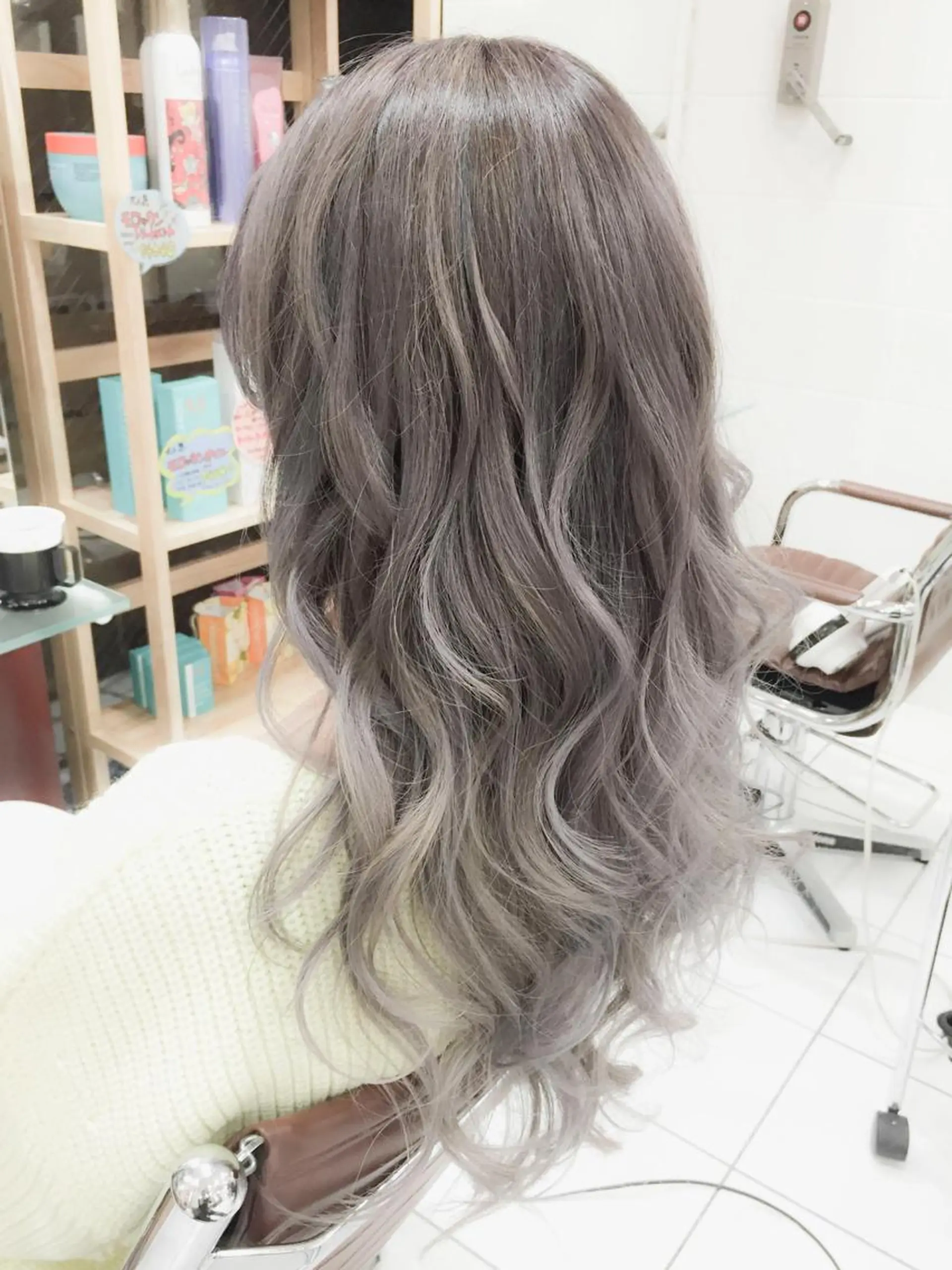 ロング カラー ヘアアレンジ アッシュ アッシュグレー アッシュグレージュ 透明感カラー グレージュ モテ髪透明感❤️ デイズヘアカラーのヘアスタイル