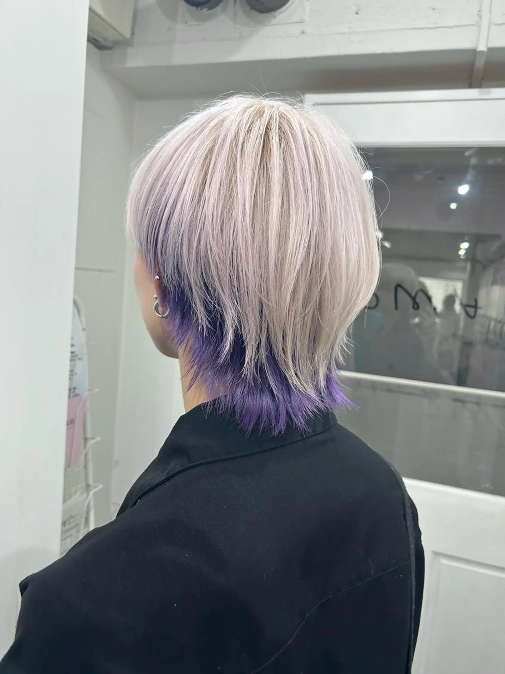 カラー メンズ ハイトーン/ウルフ /小澤凌祐🦕のヘアスタイル