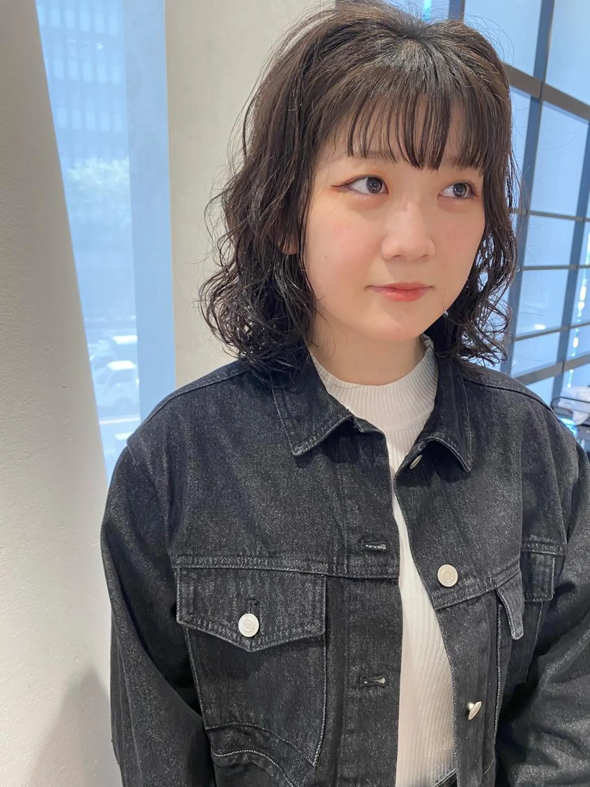 ミディアム カラー パーマ ミディアムパーマ 増井 彩乃のヘアスタイル