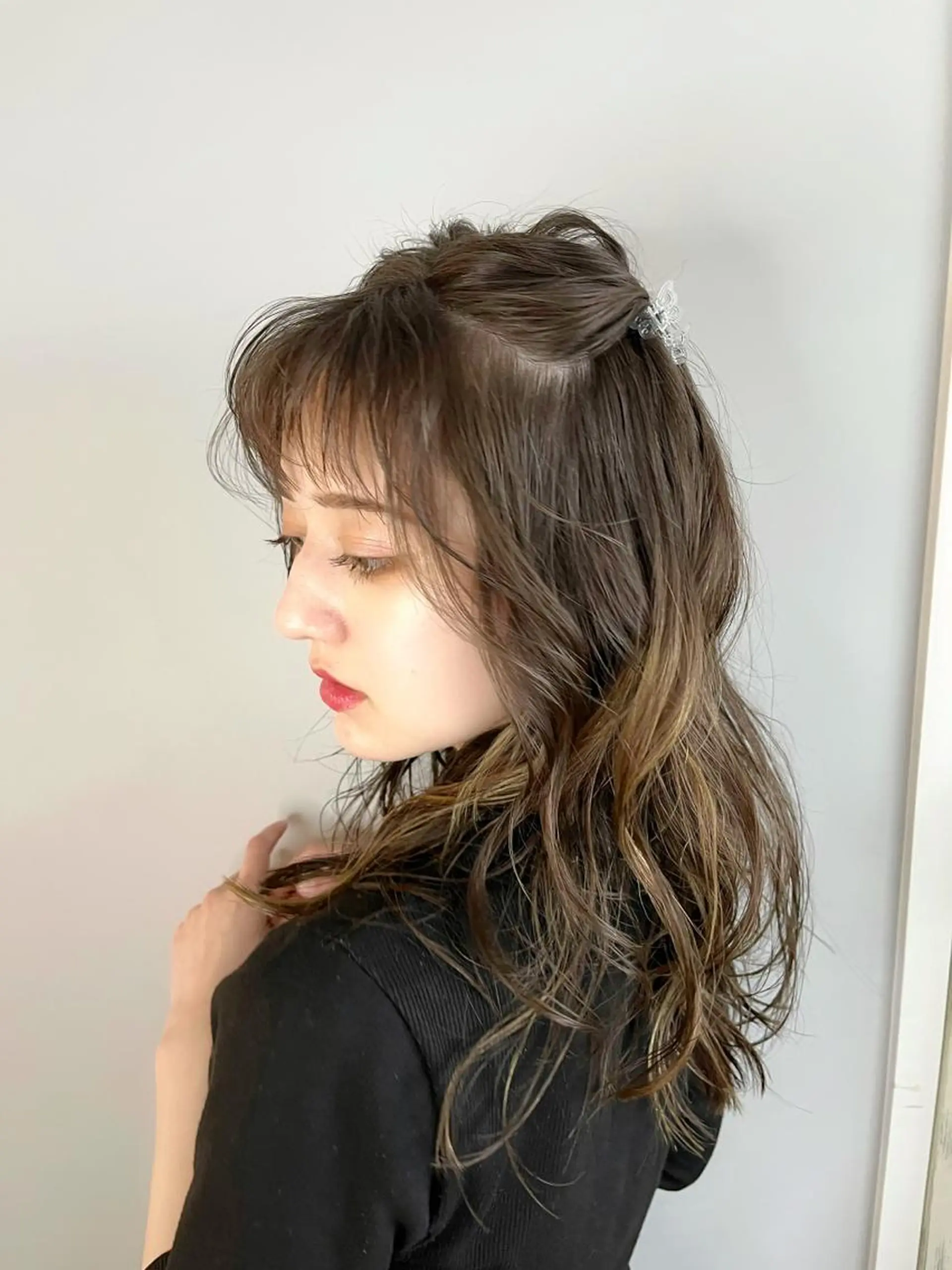 ミディアム カラー 奥山 沙季(大井町)のヘアスタイル