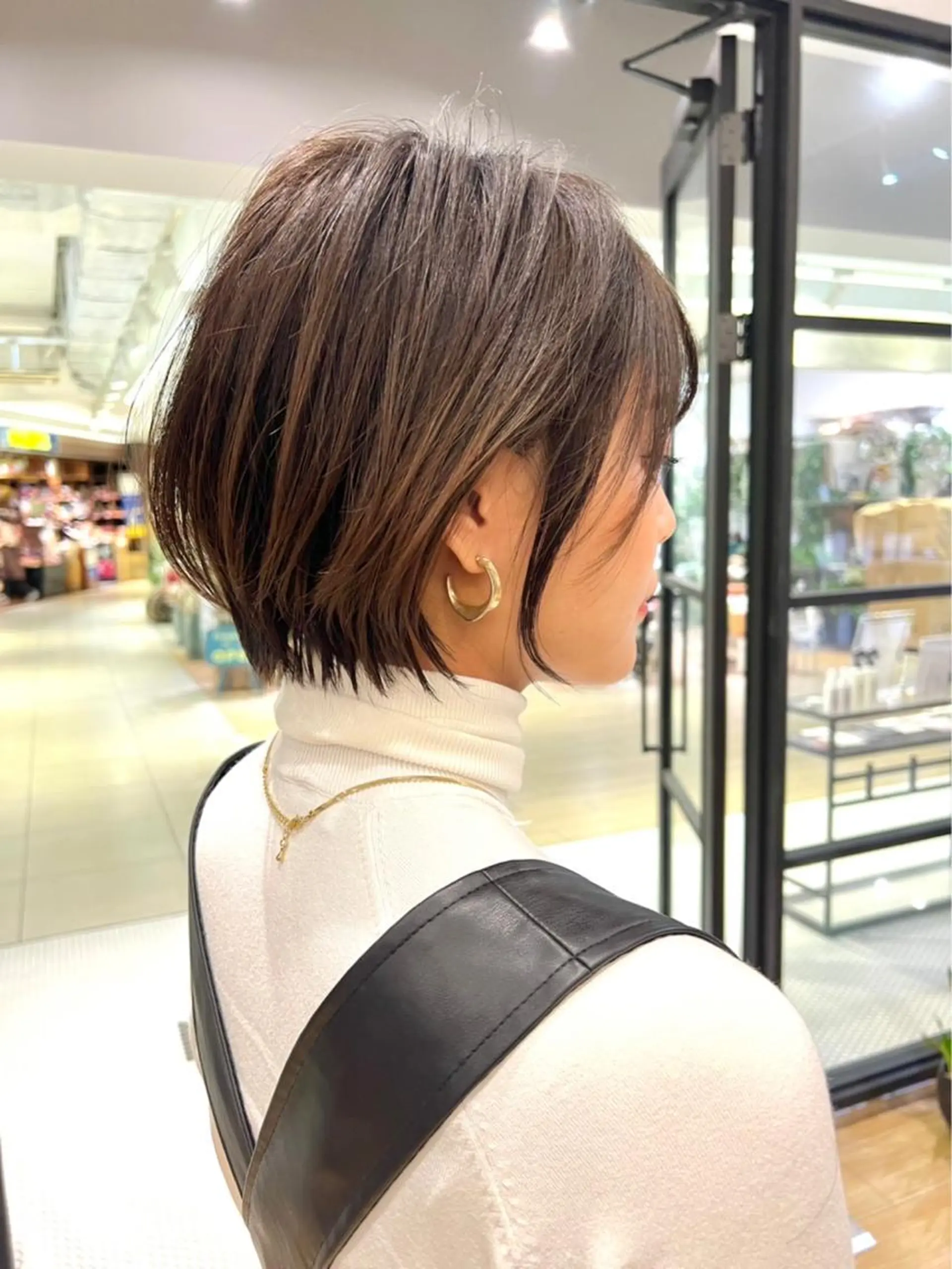 ショート ショートボブ ボブ ショートヘア 寺尾 綾乃のヘアスタイル
